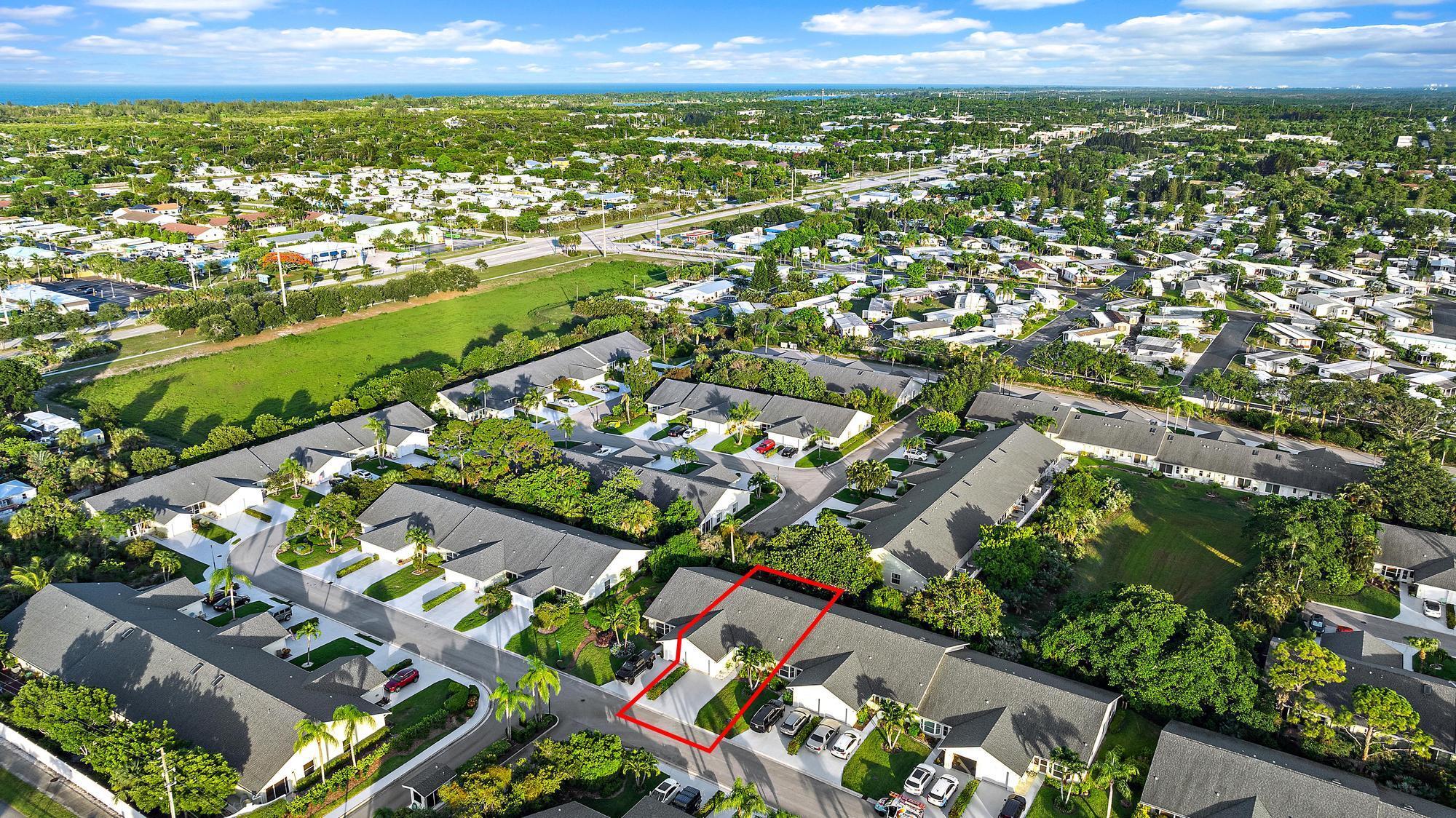 10808 SE Sea Pines Circle