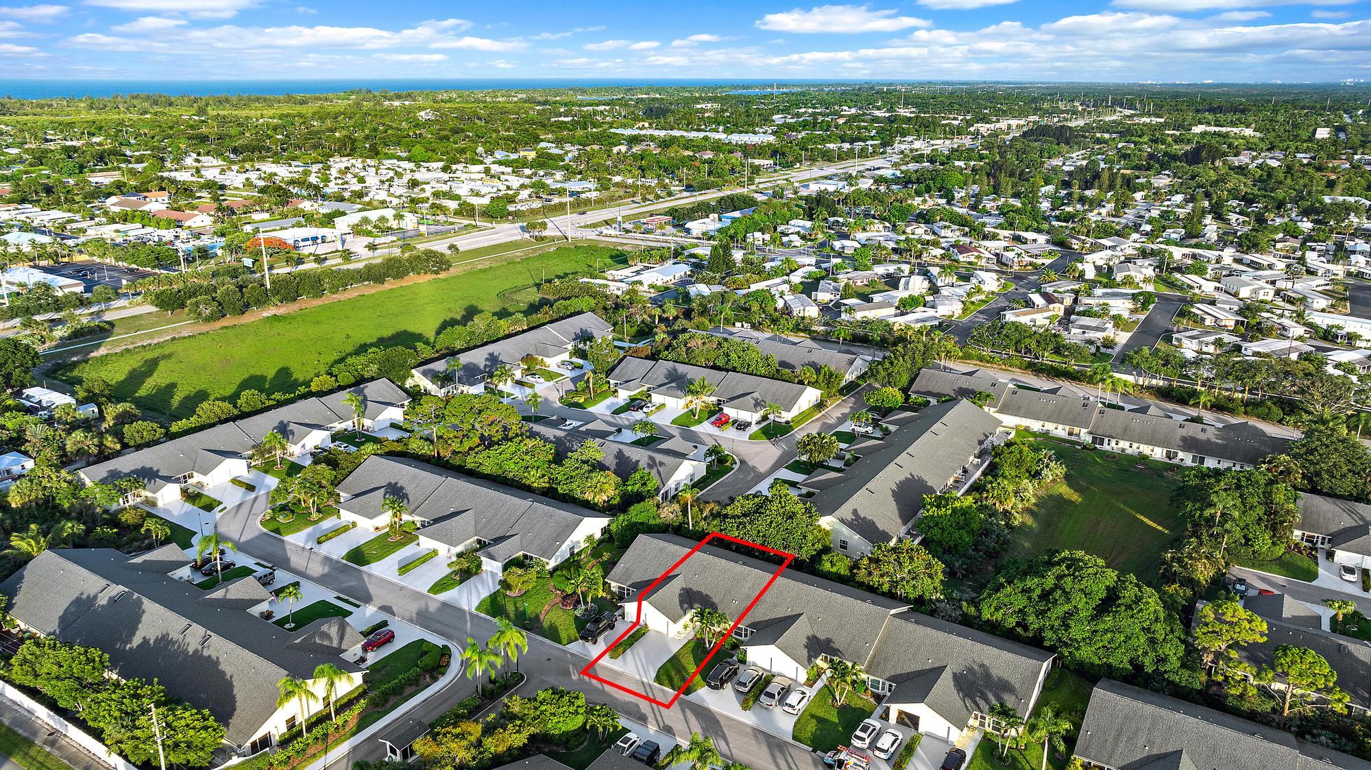 10808 SE Sea Pines Circle