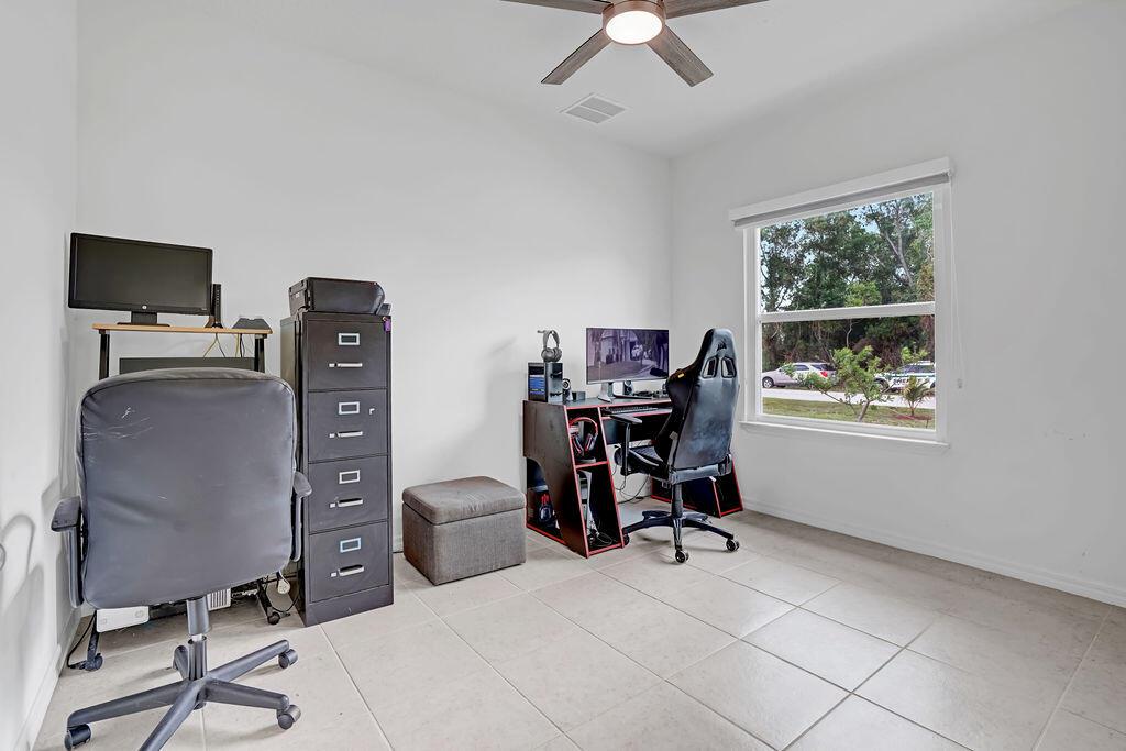 5154 NW North Macedo Boulevard