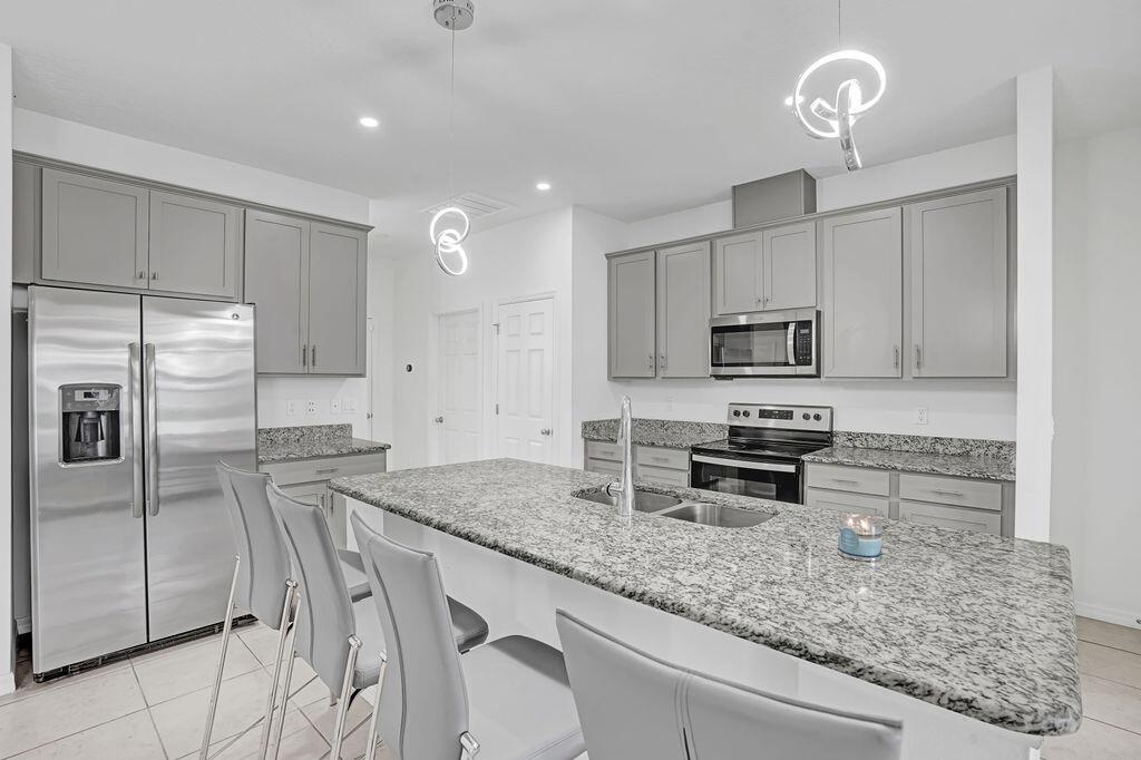 5154 NW North Macedo Boulevard