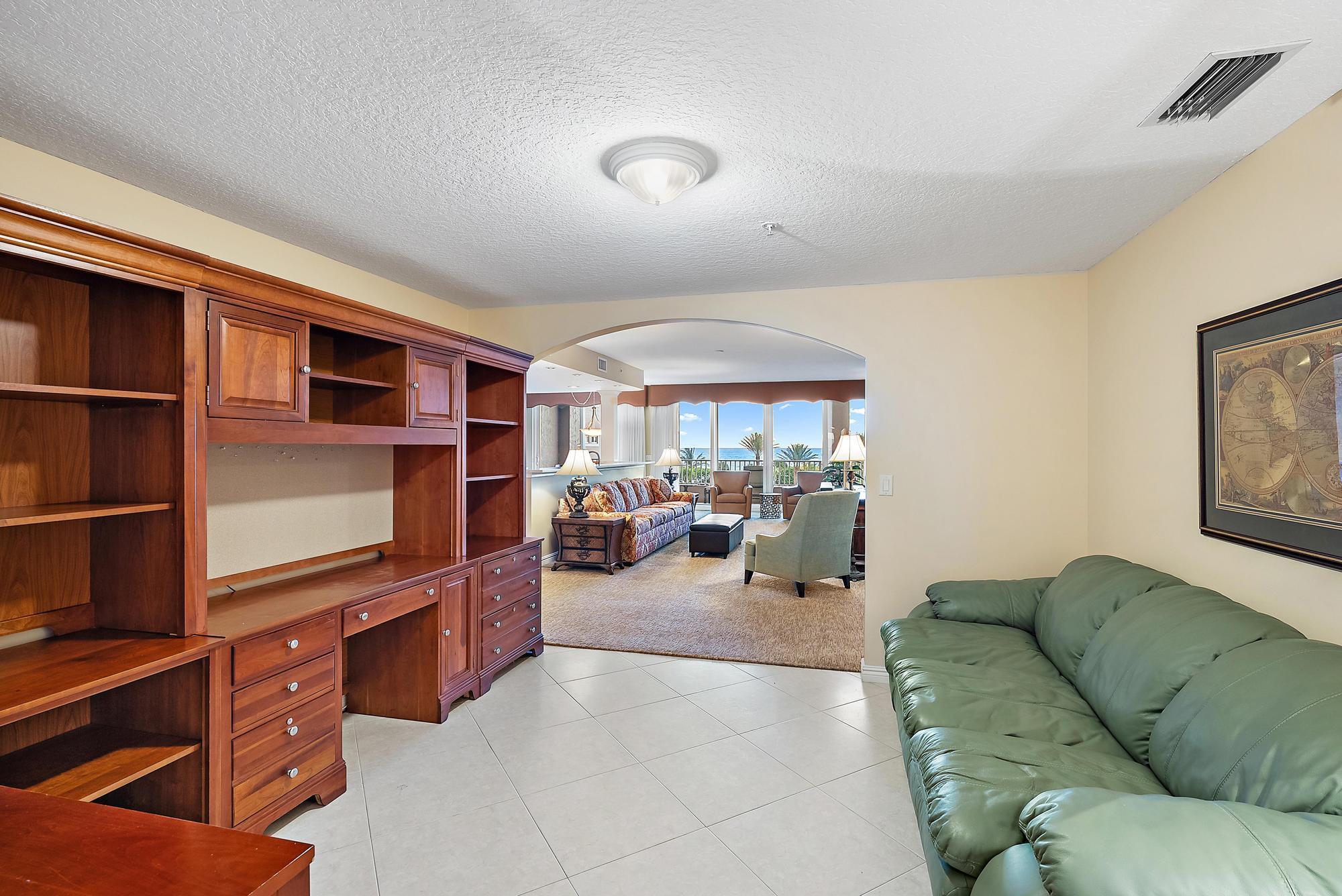 700 Ocean Royale 302 Way 302