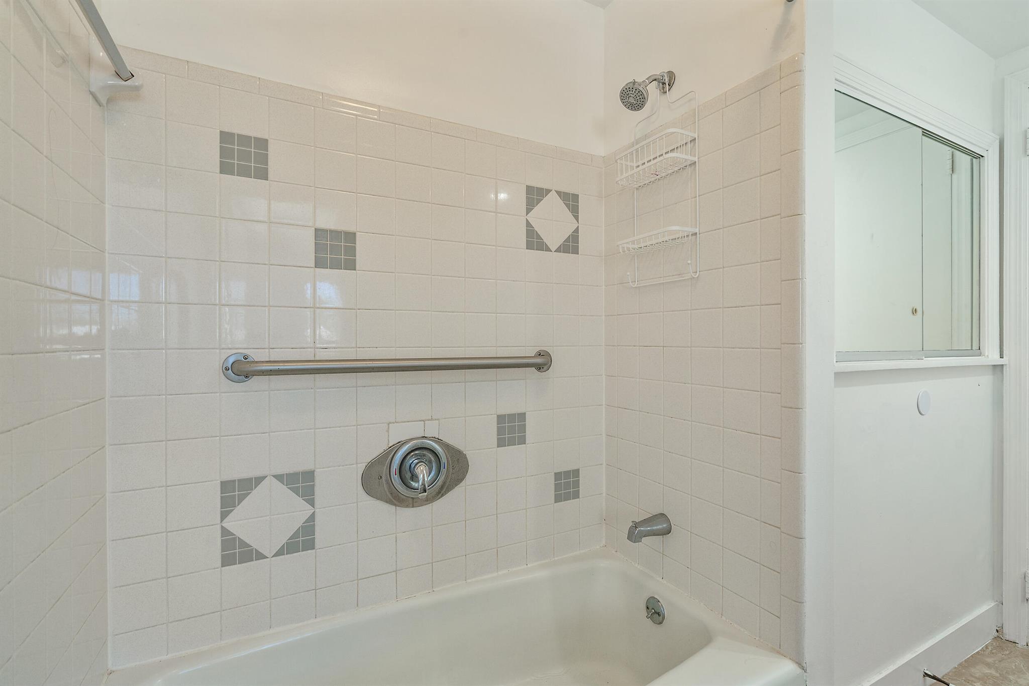 148 Yacht Club Drive 12