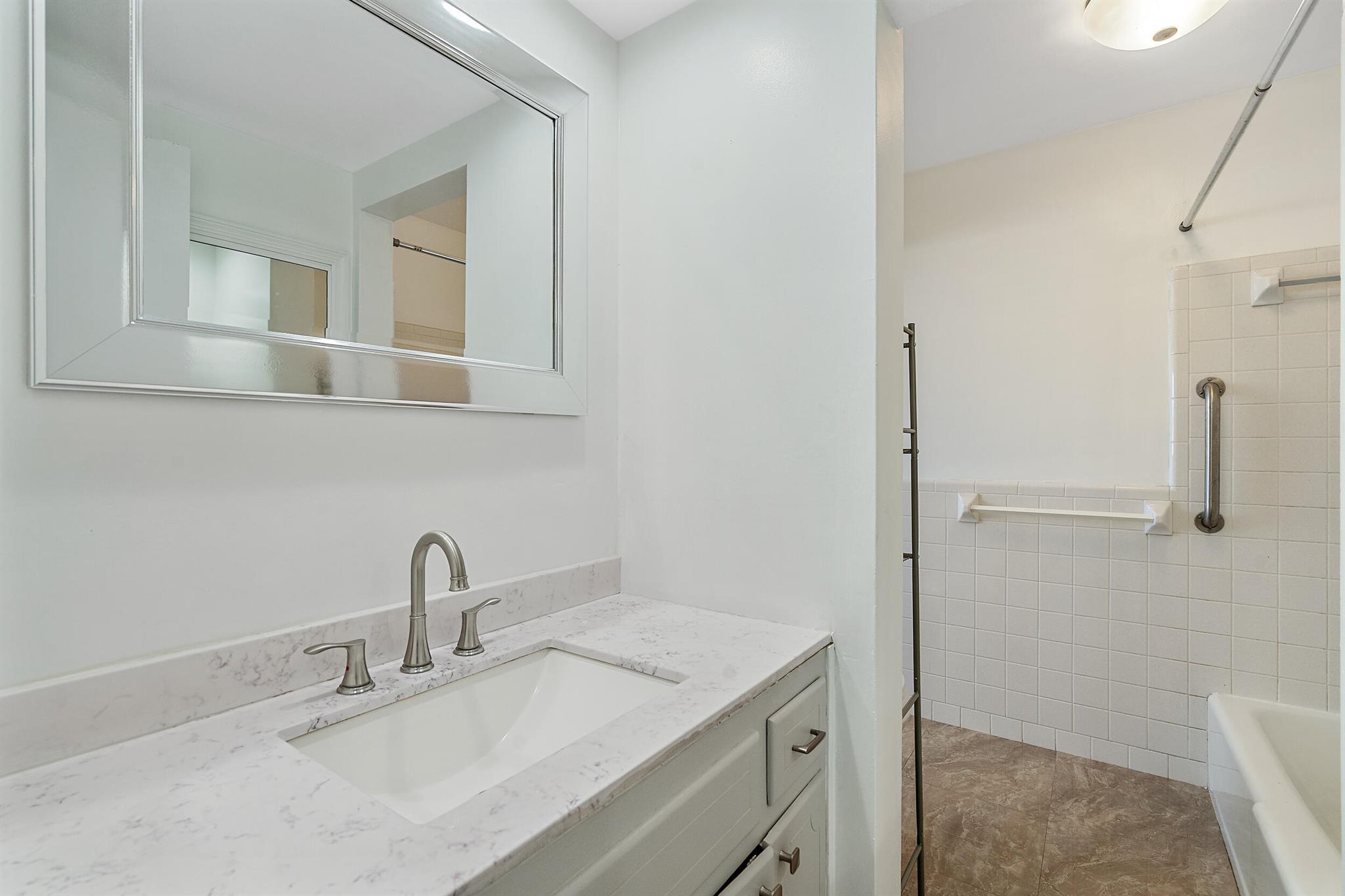 148 Yacht Club Drive 12