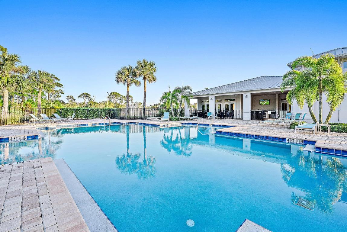 4770 SW Ardsley Drive