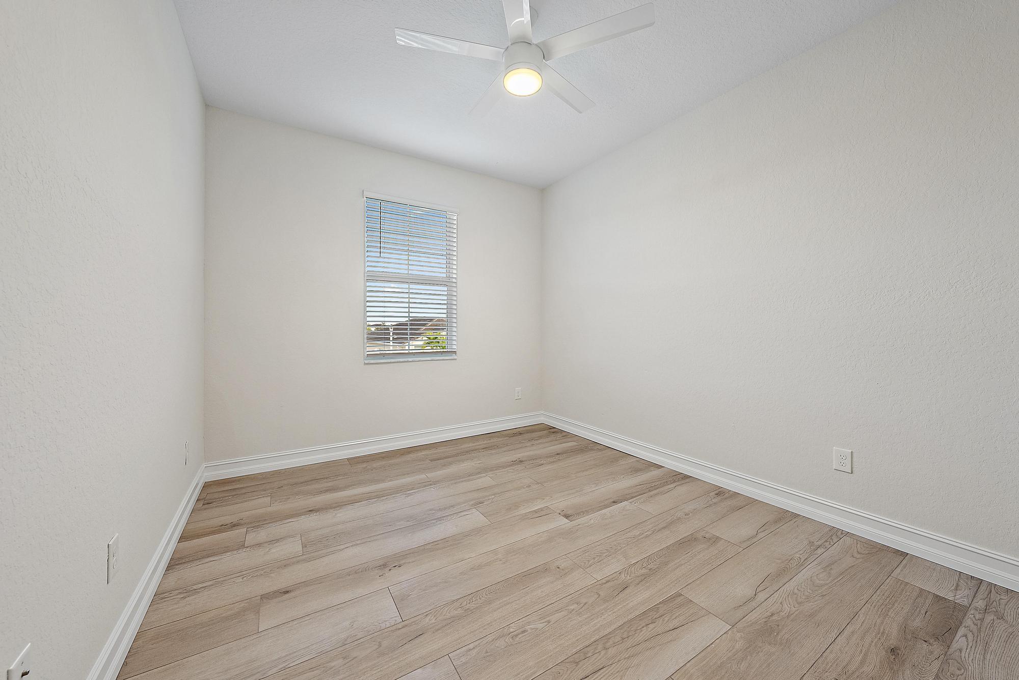 4770 SW Ardsley Drive