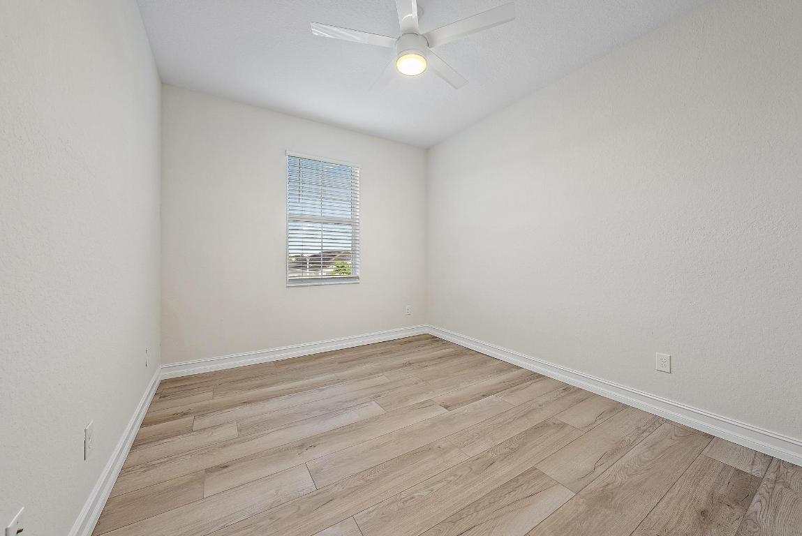 4770 SW Ardsley Drive