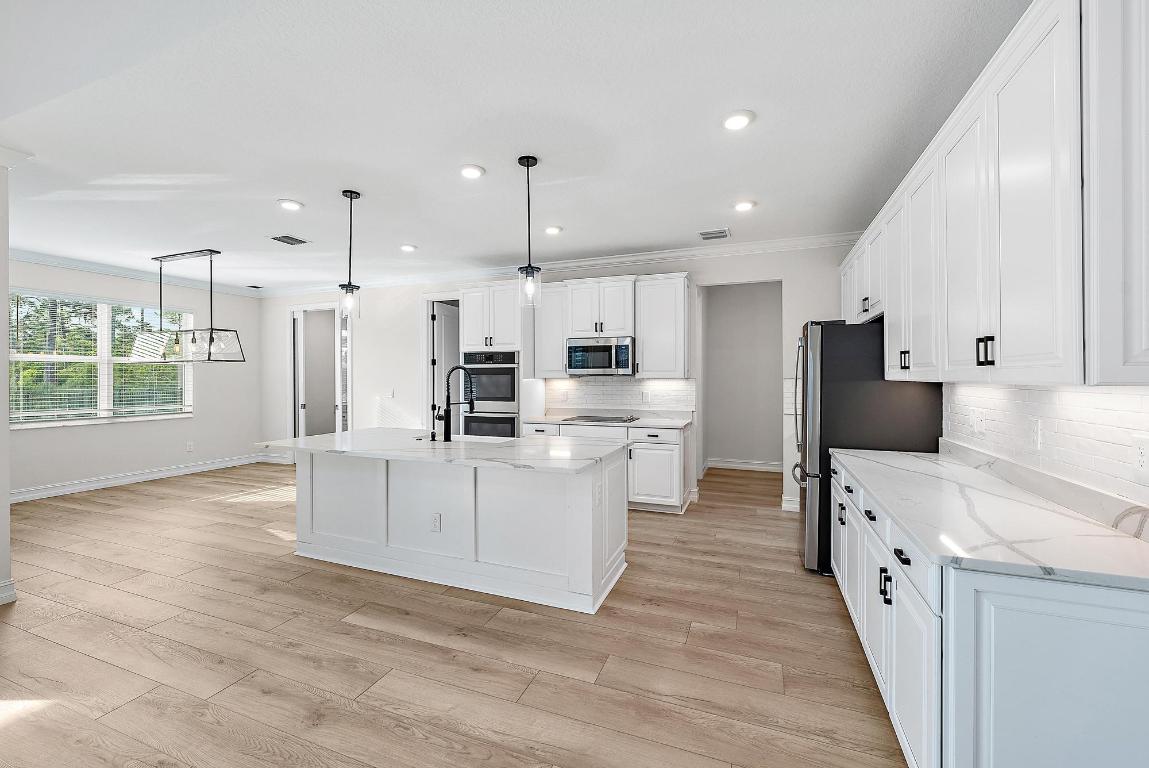 4770 SW Ardsley Drive