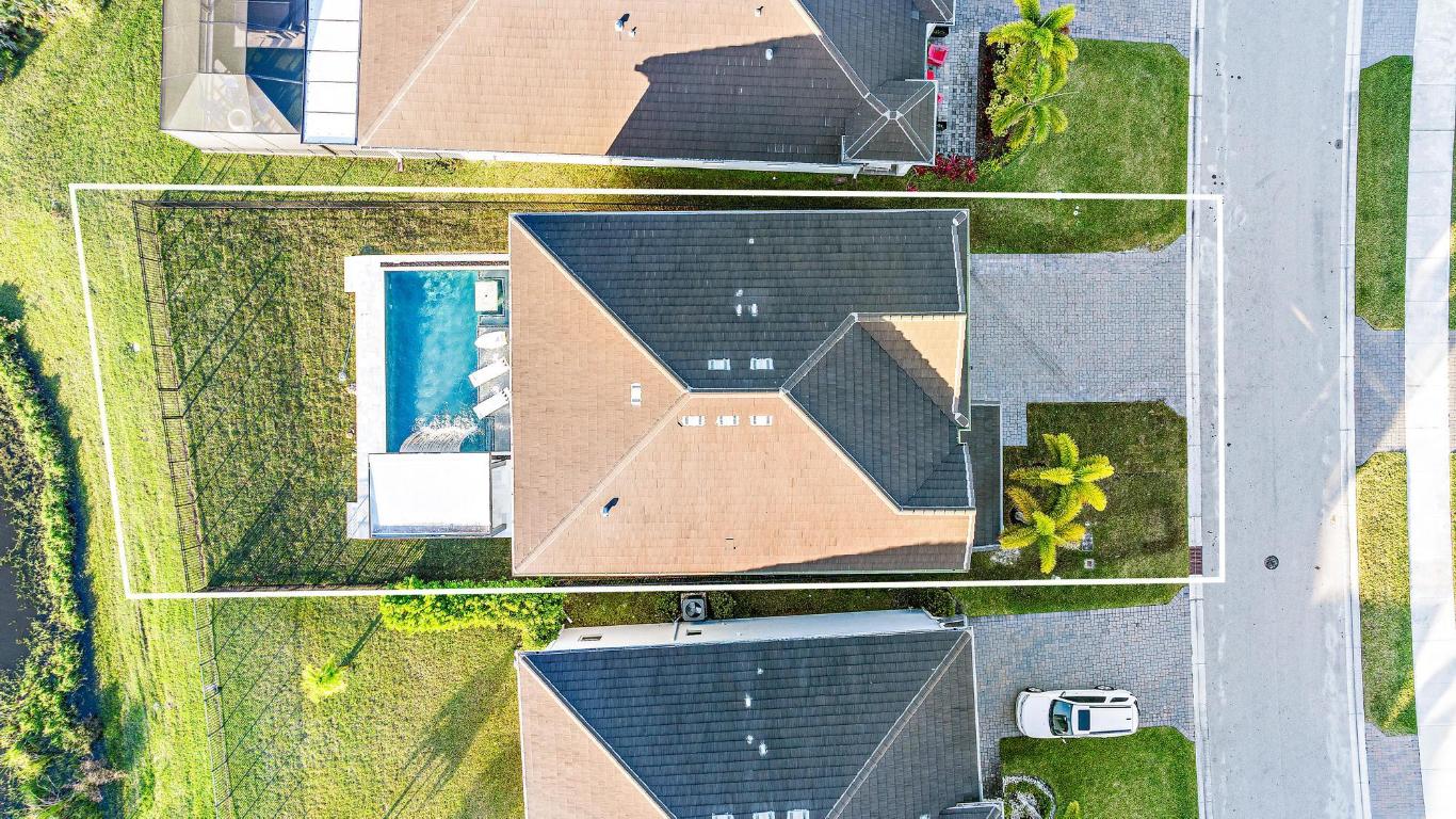 4770 SW Ardsley Drive