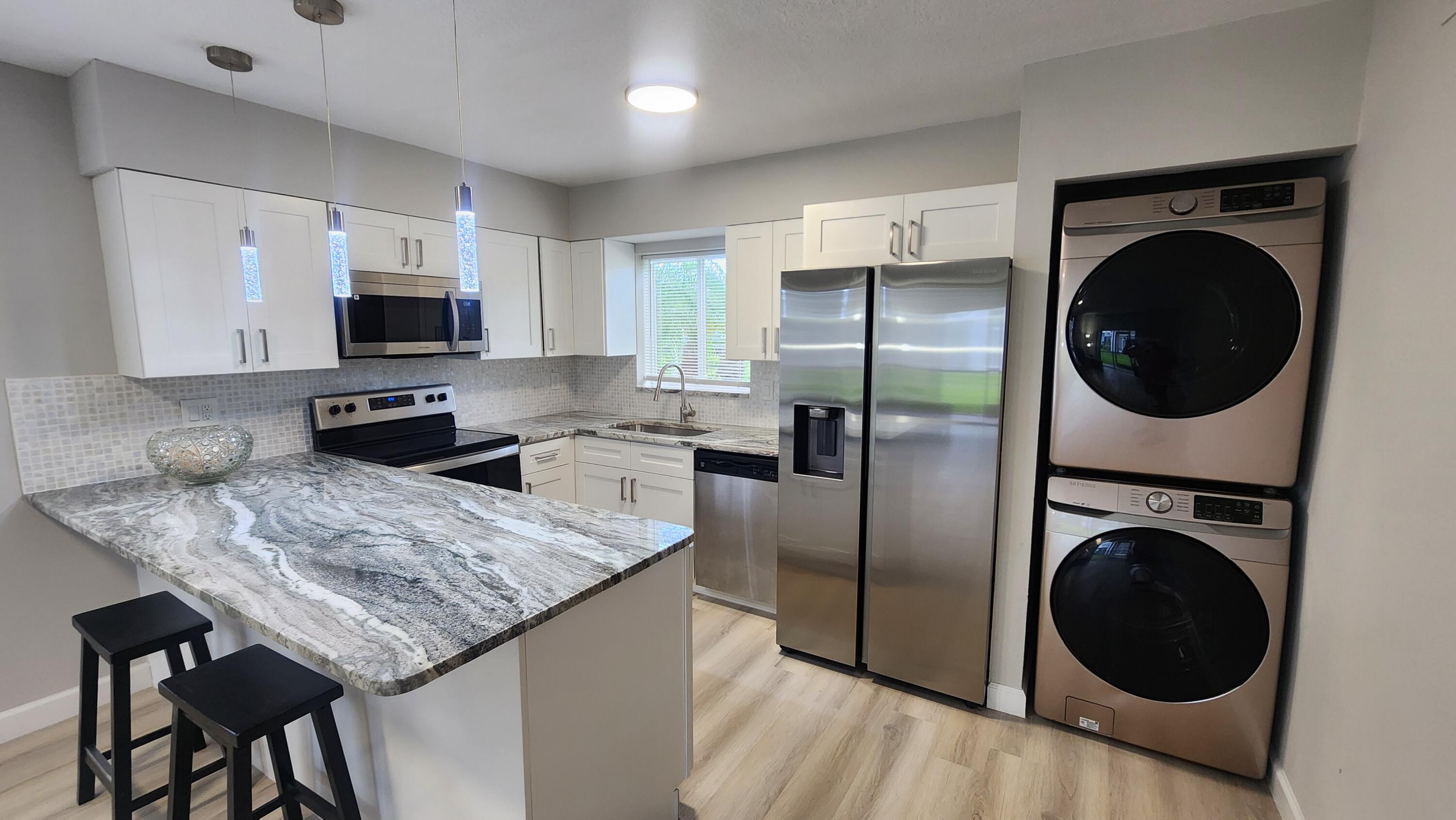 132 SE Village Drive 132