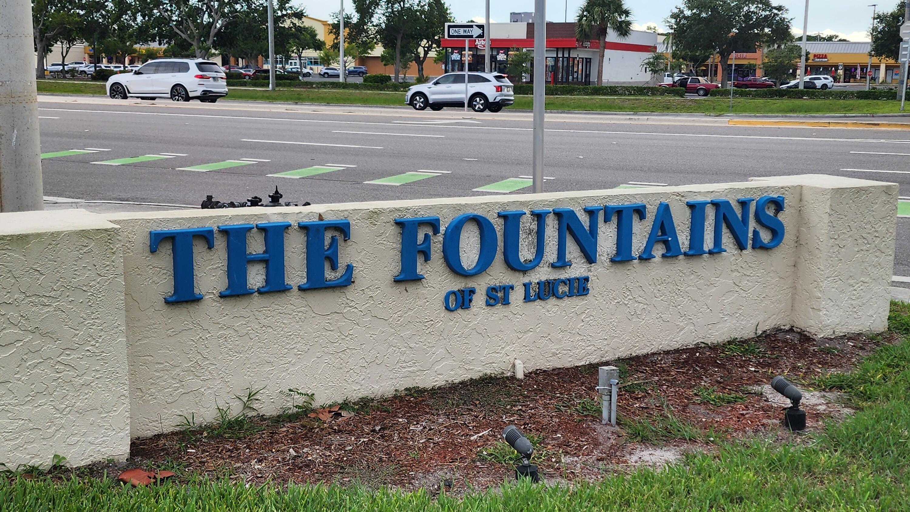 132 SE Village Drive 132