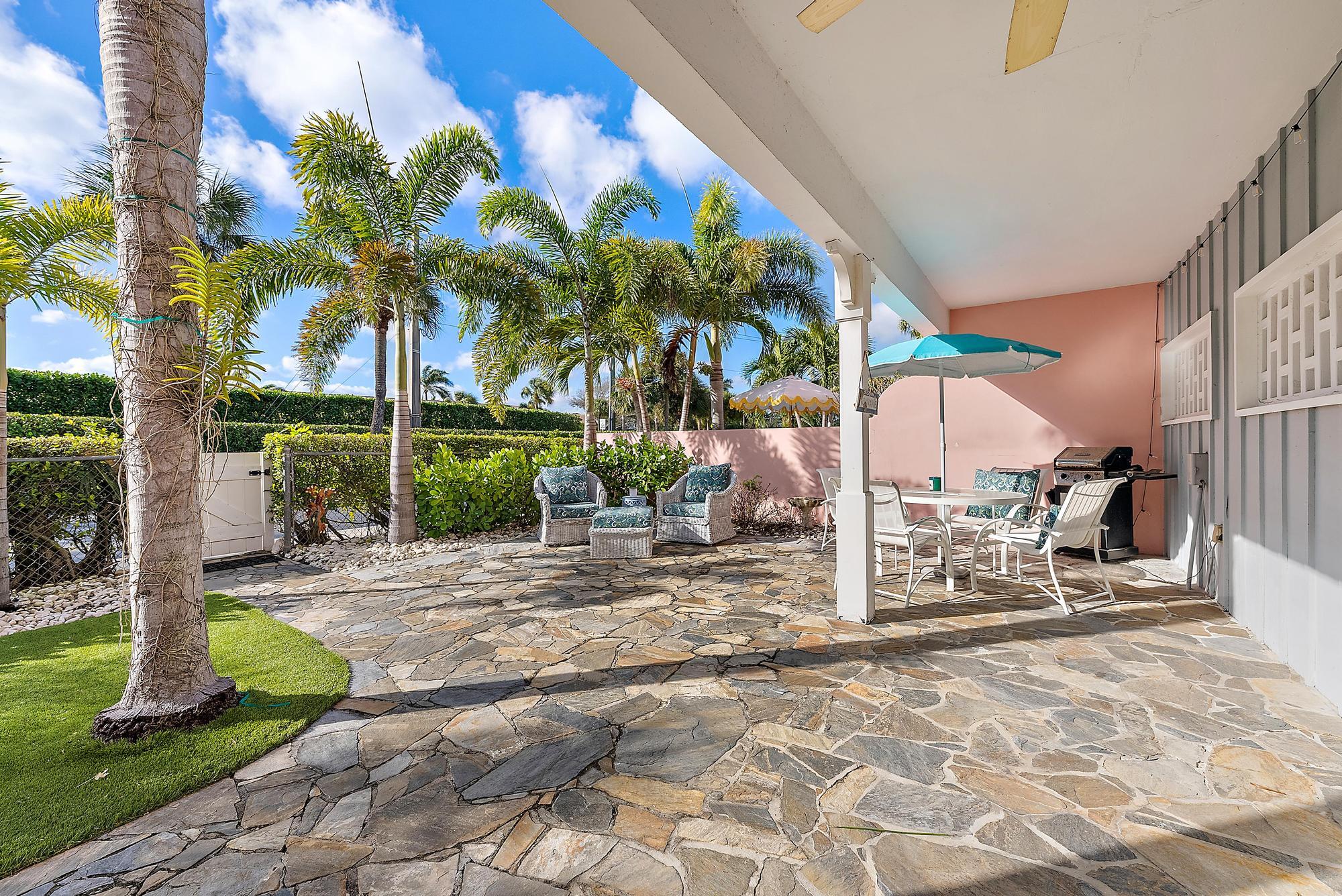 475 Tequesta Drive 16