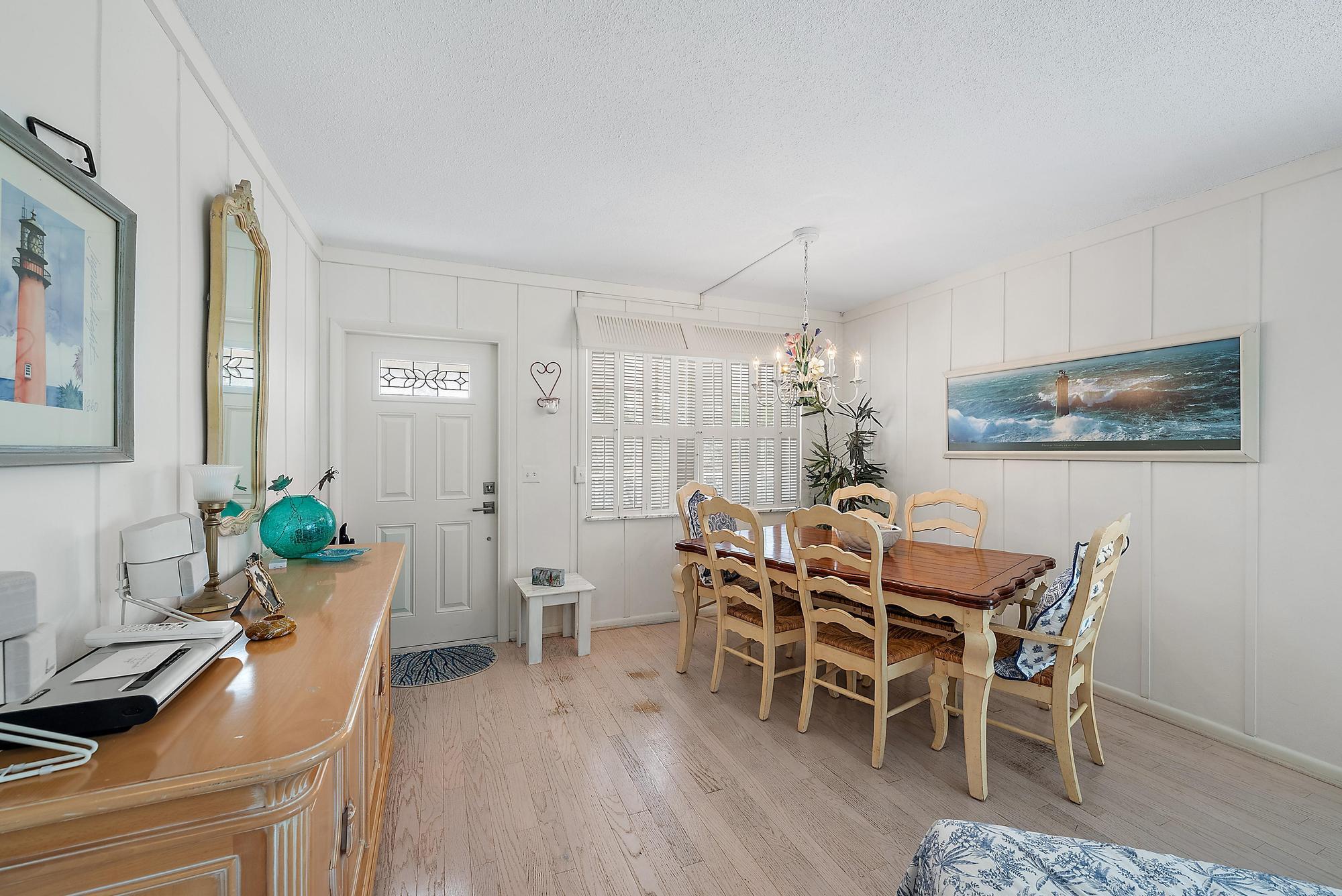 475 Tequesta Drive 16