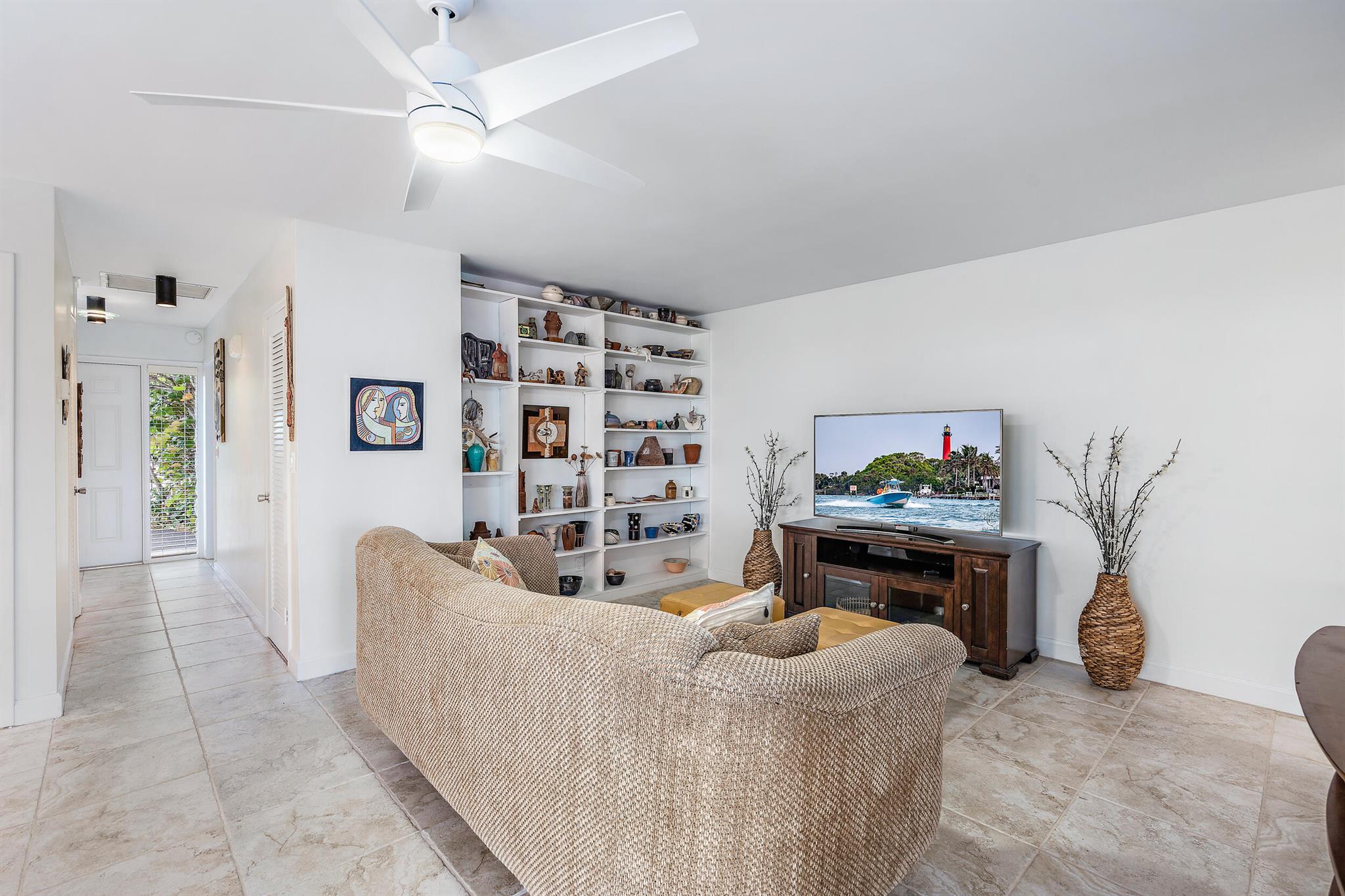 733 Waterway Drive