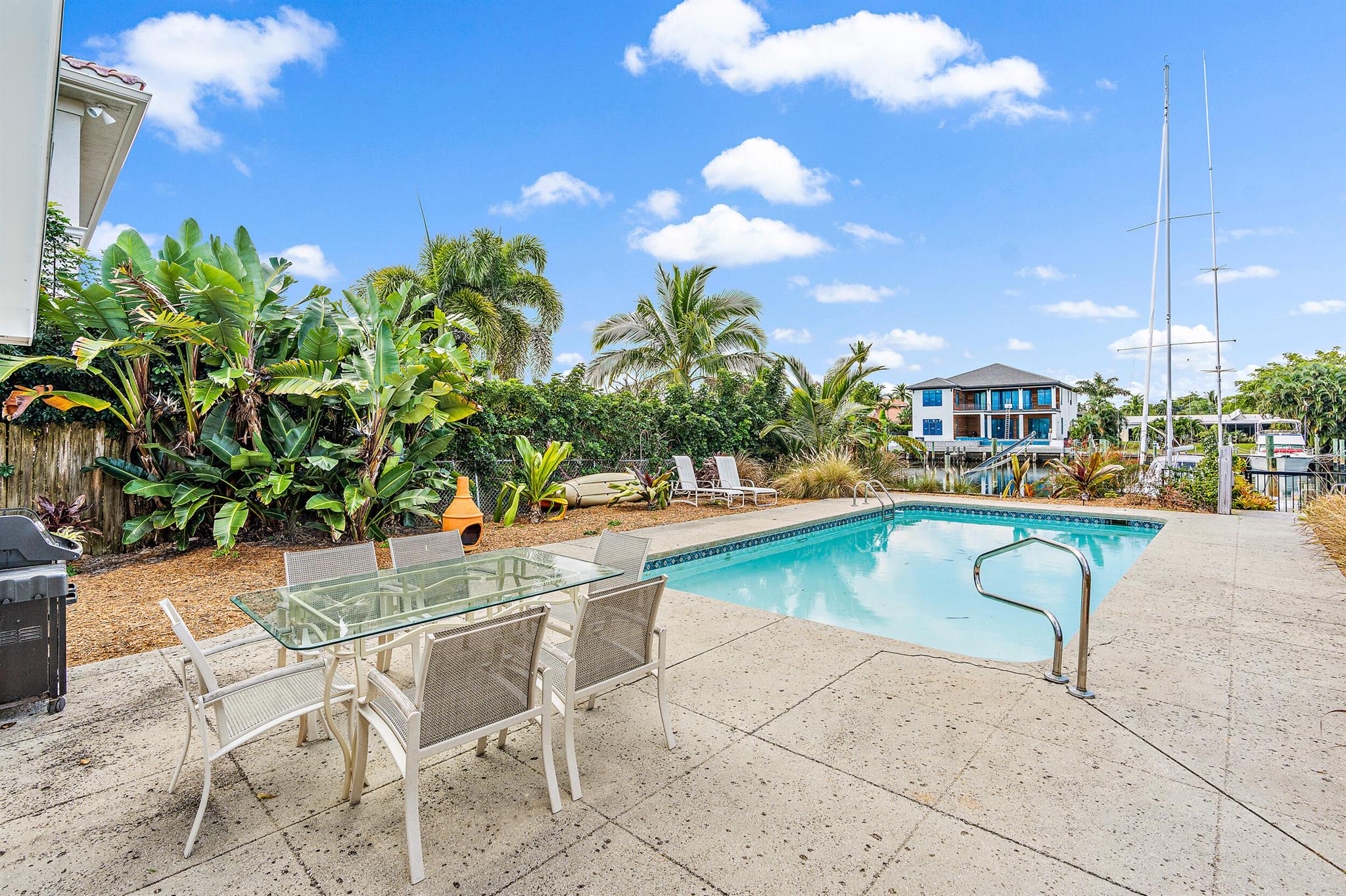 733 Waterway Drive