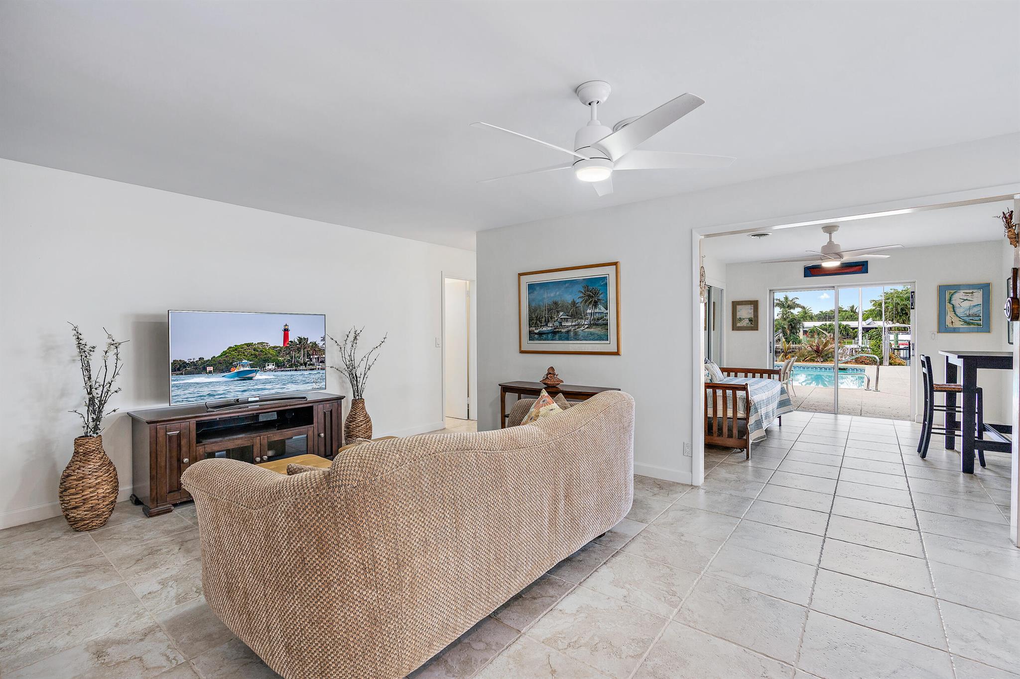 733 Waterway Drive