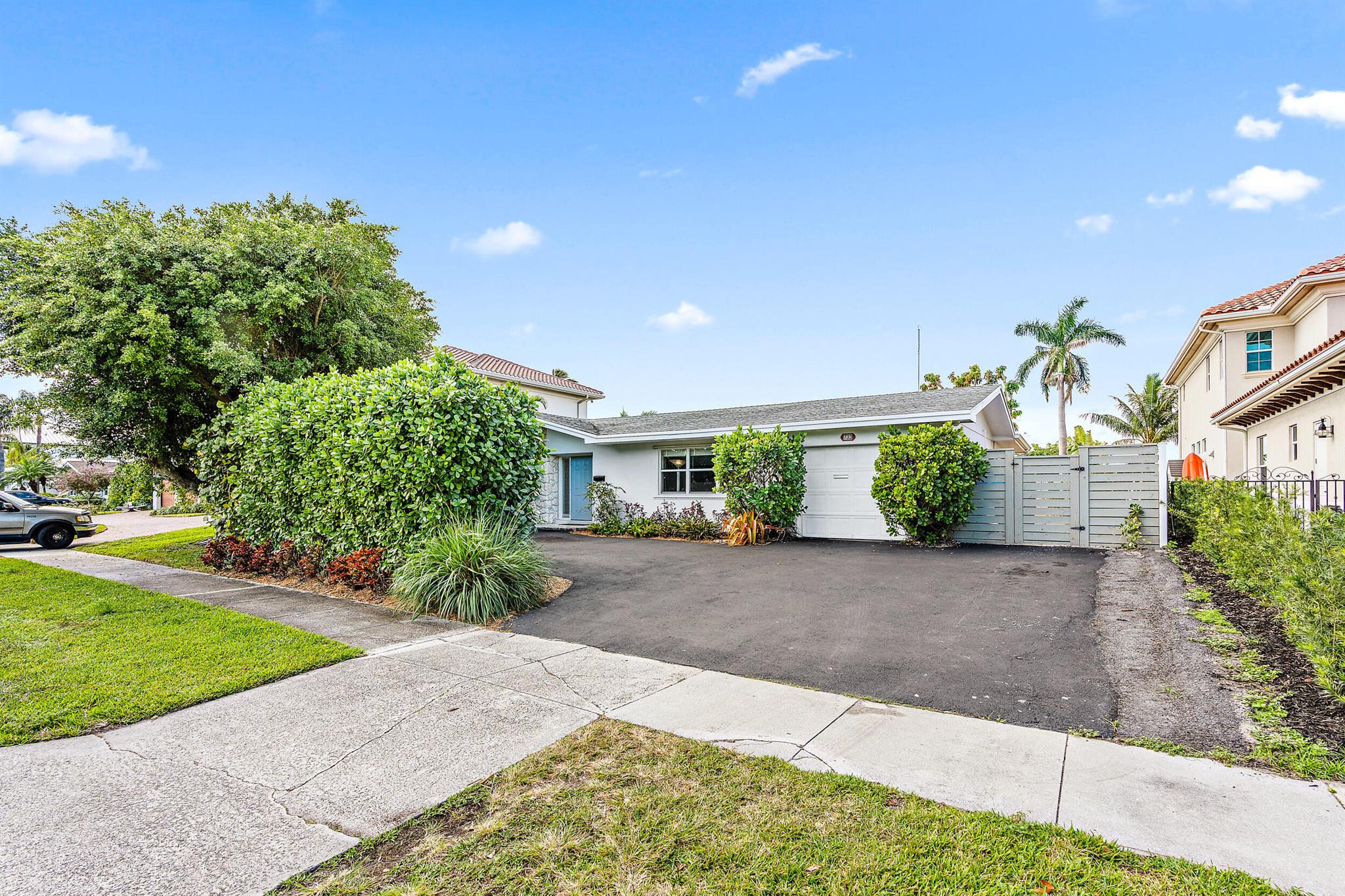 733 Waterway Drive