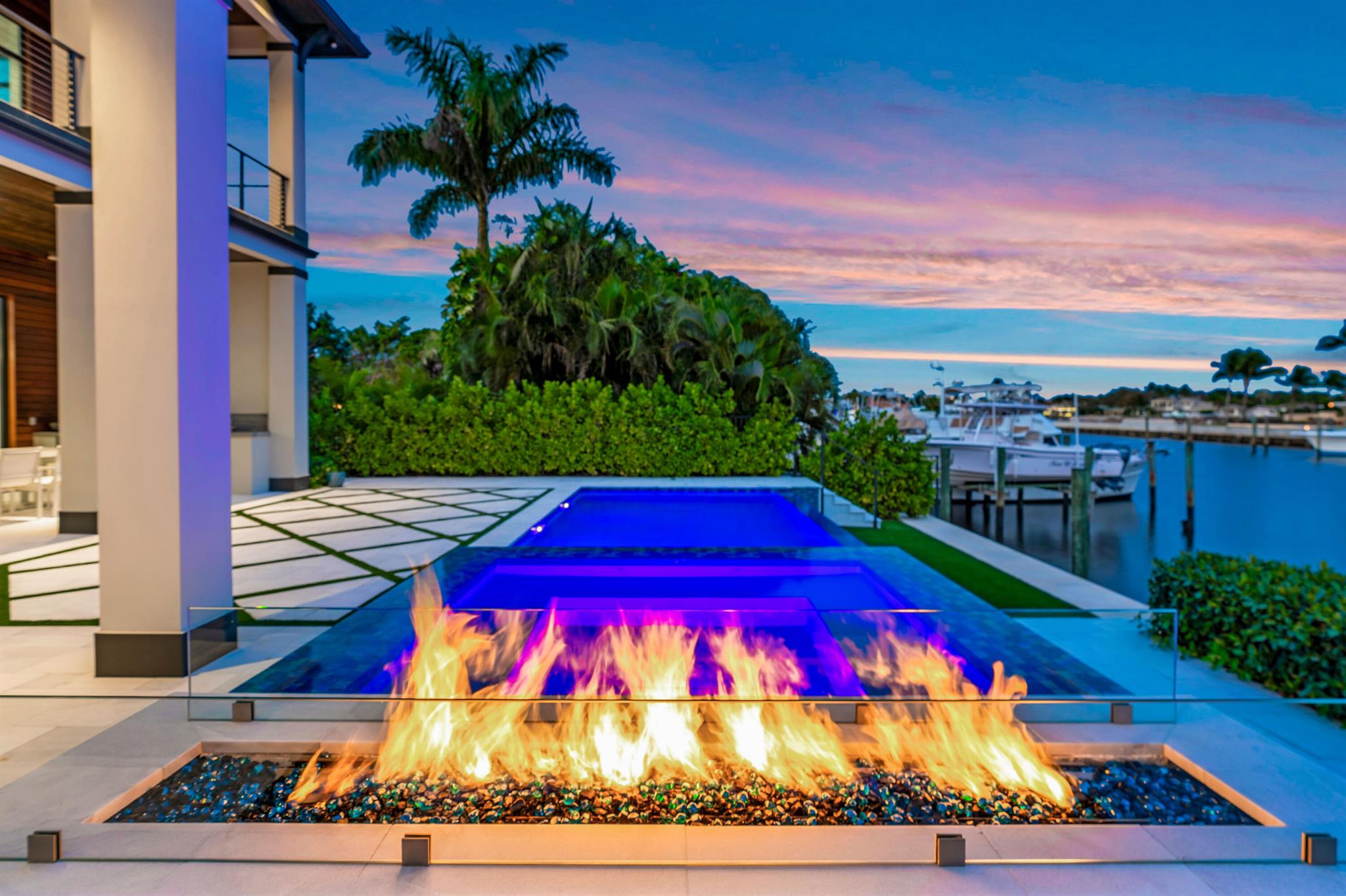 736 Lagoon Drive