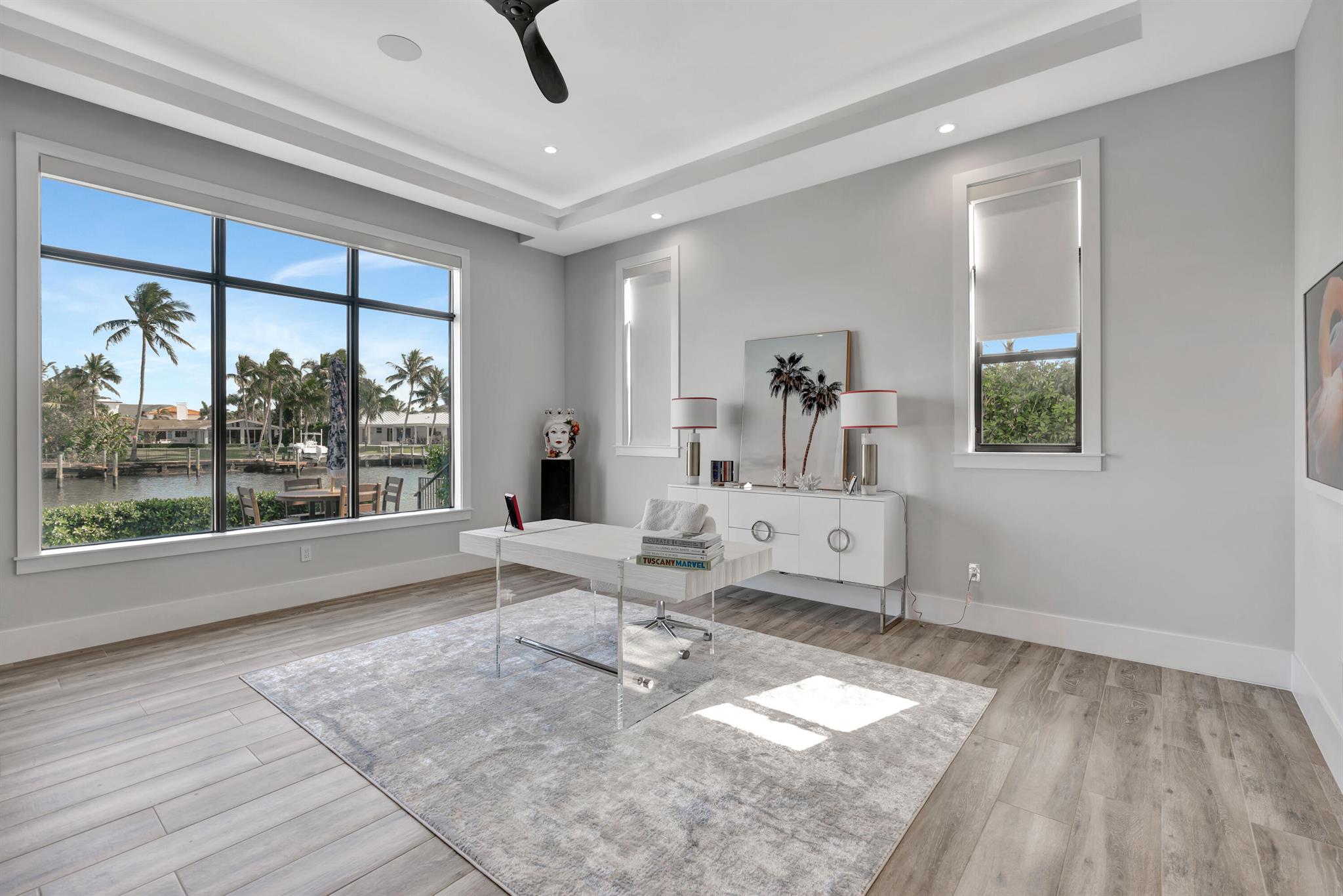 736 Lagoon Drive
