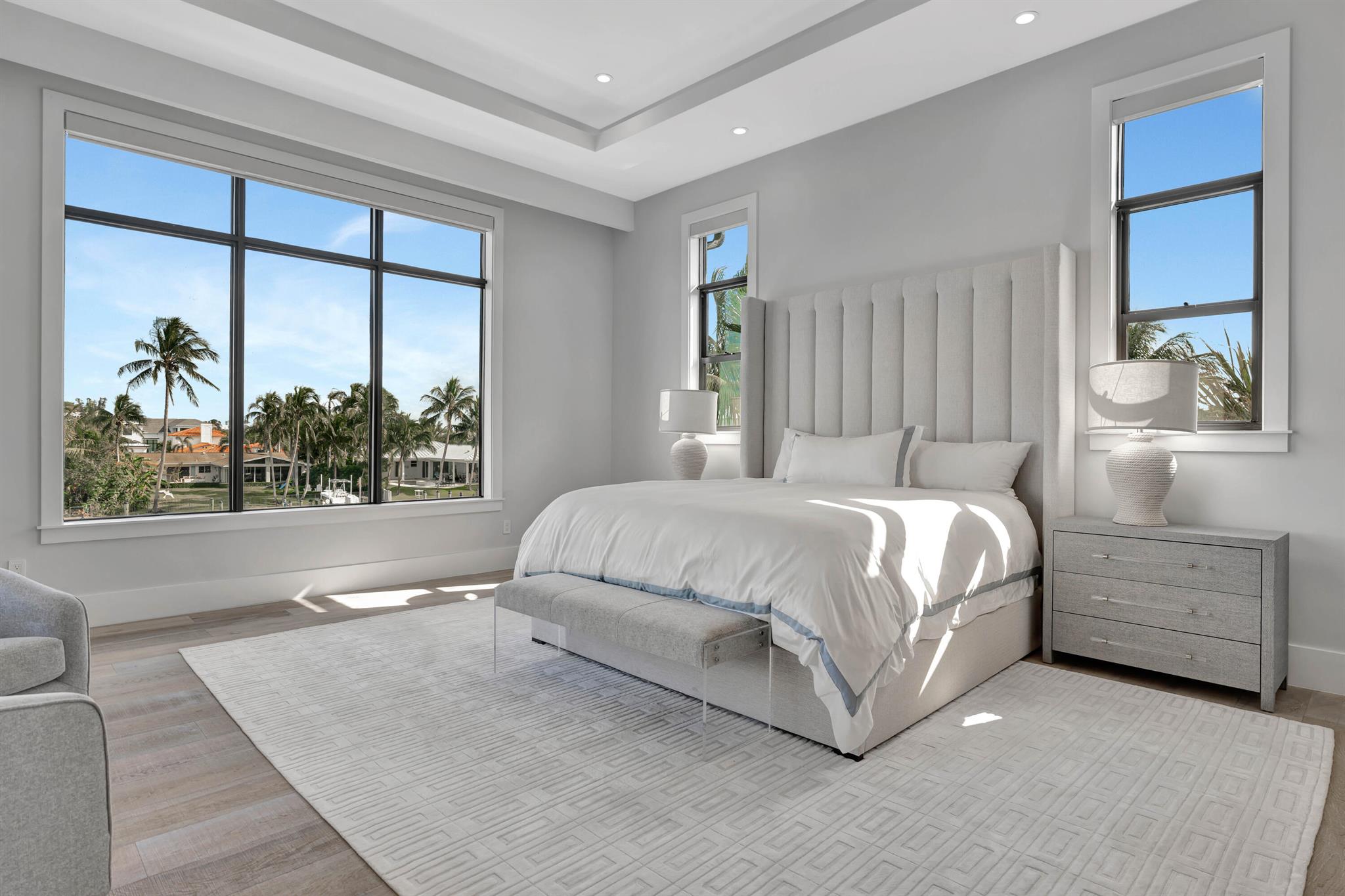 736 Lagoon Drive