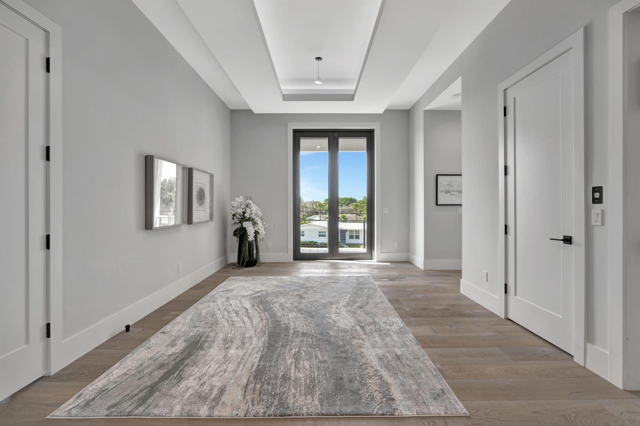 736 Lagoon Drive