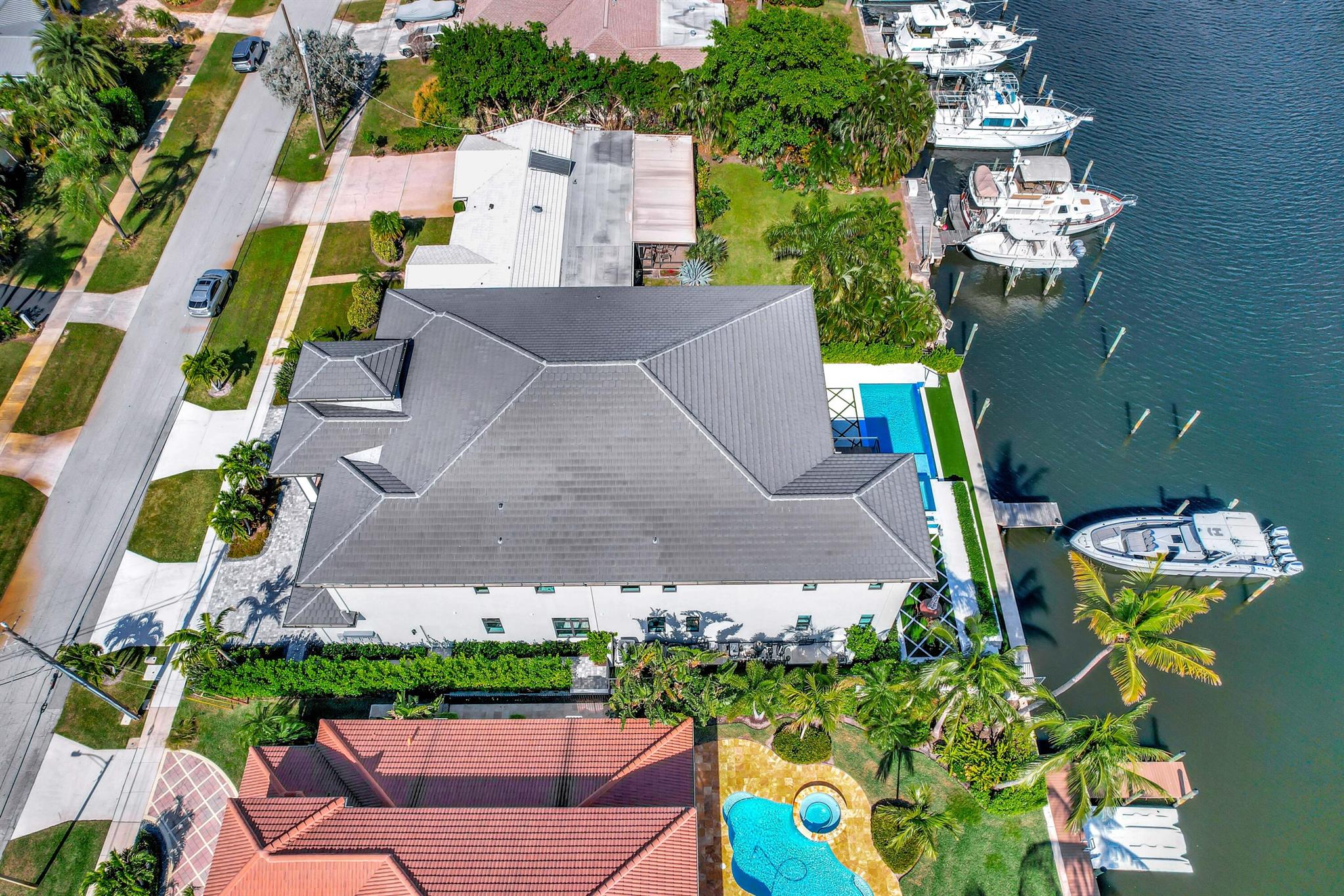 736 Lagoon Drive