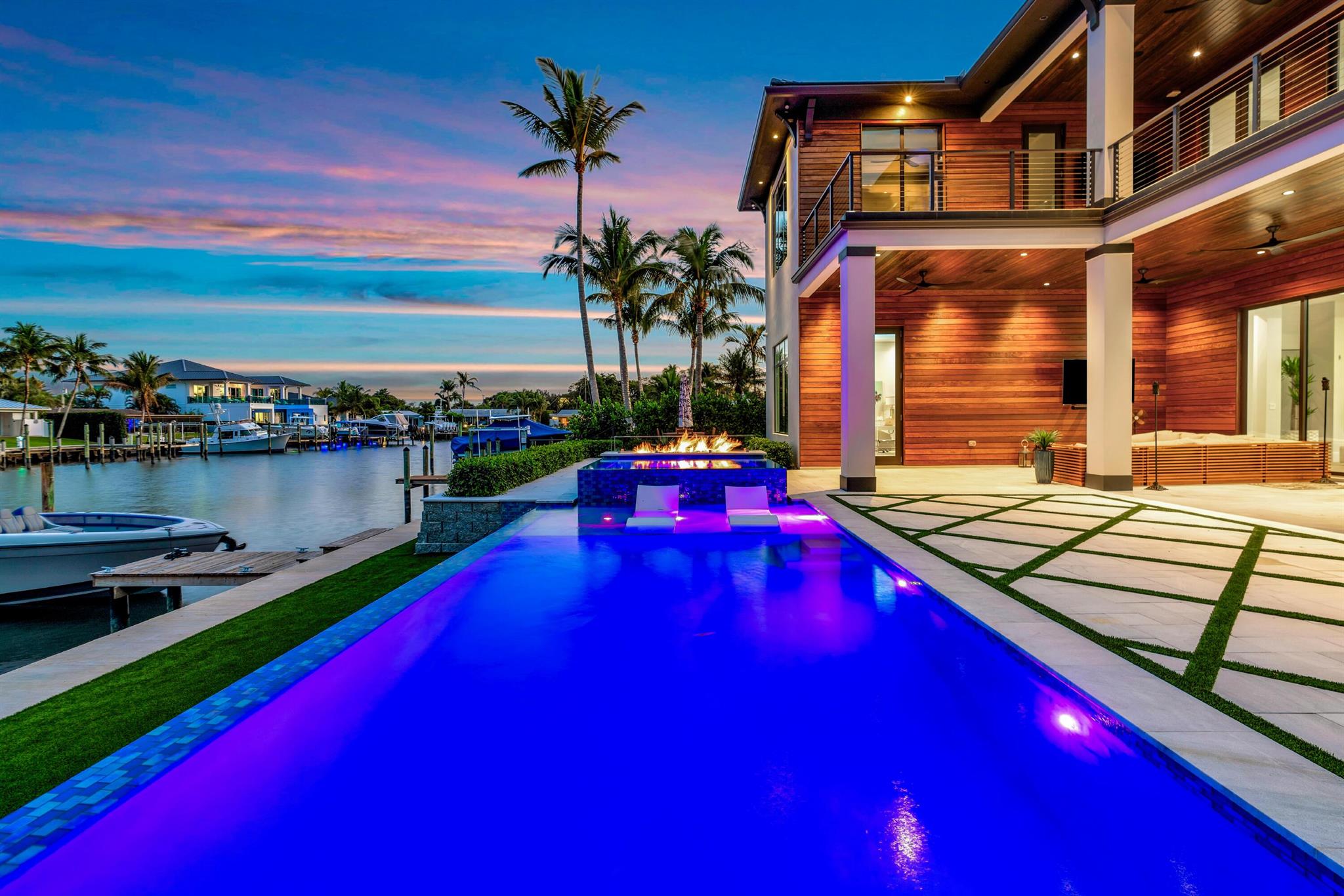 736 Lagoon Drive