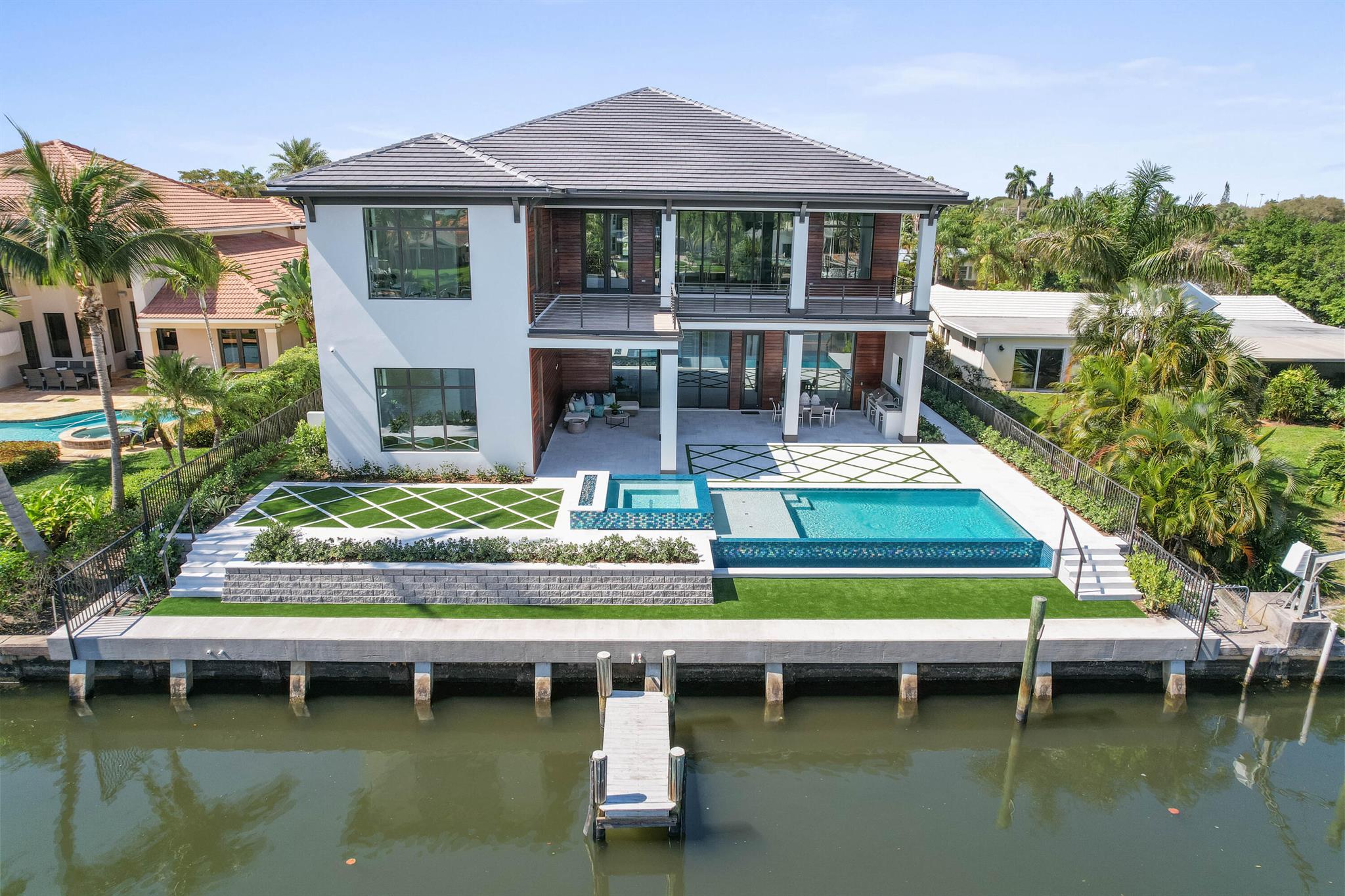 736 Lagoon Drive