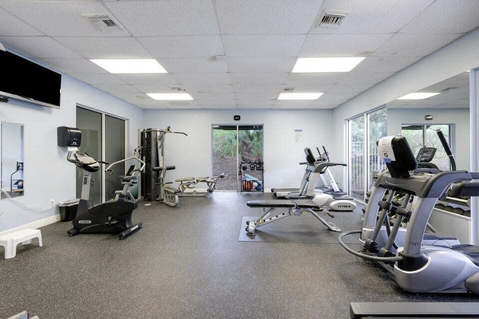 1200 Town Center Drive 207