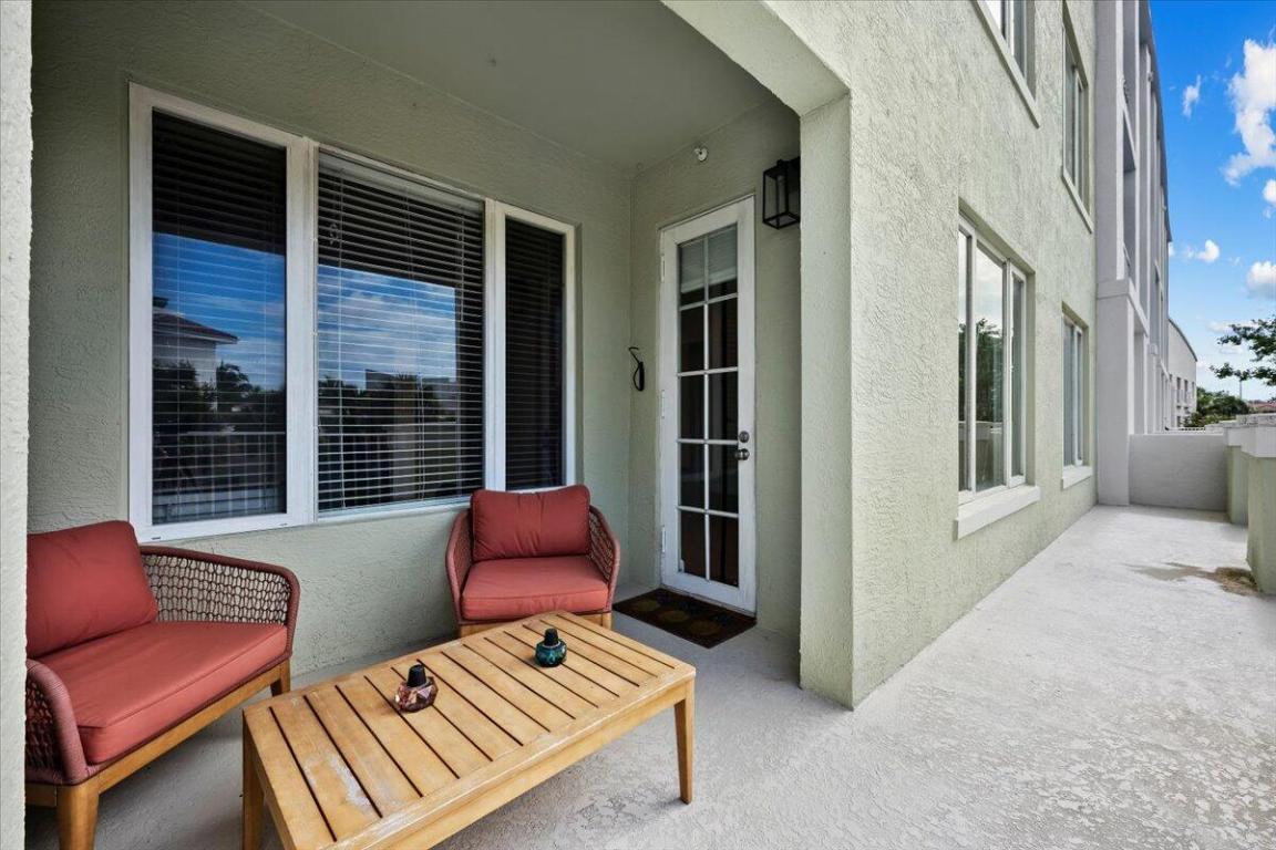 1200 Town Center Drive 207