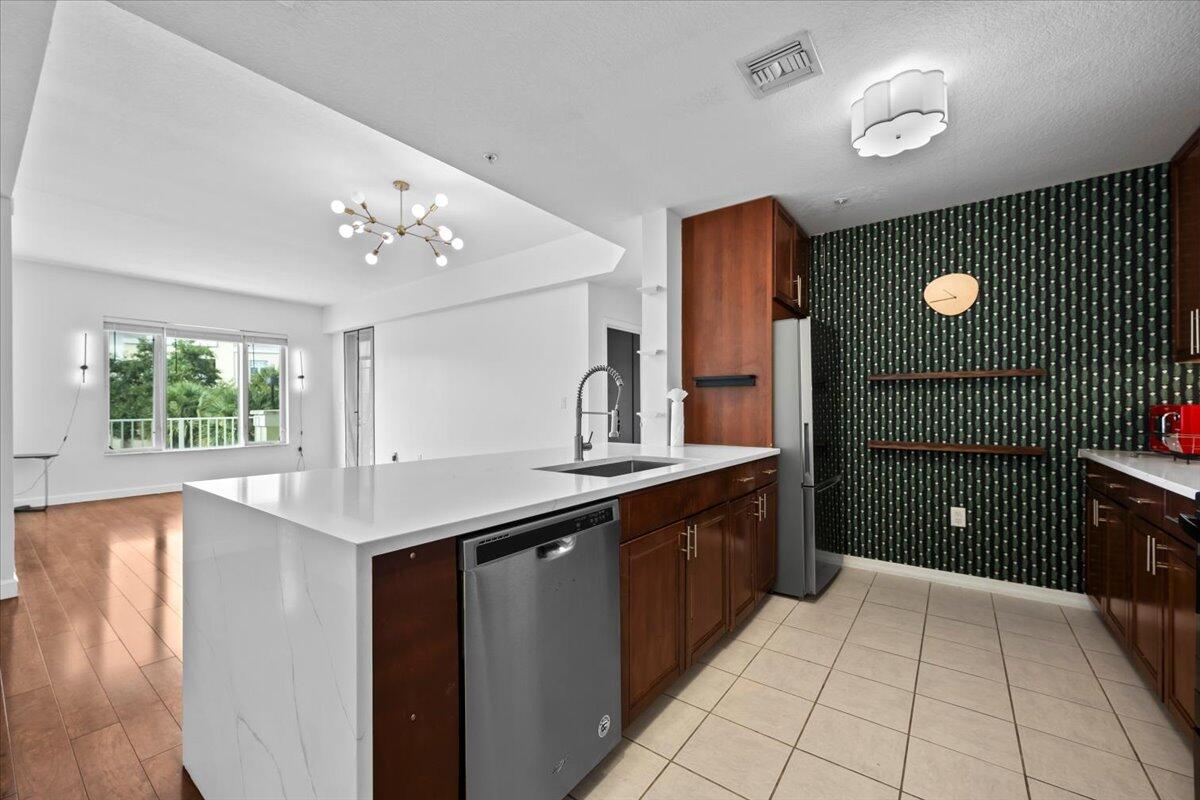 1200 Town Center Drive 207