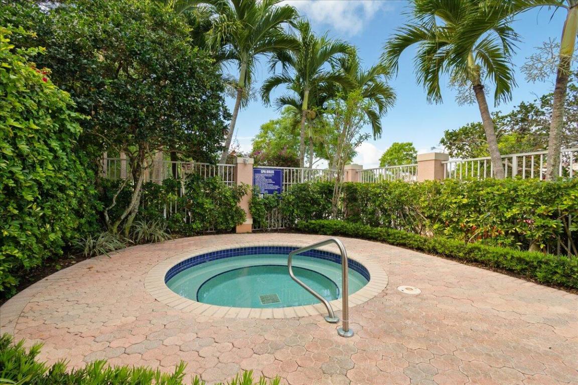 1200 Town Center Drive 207