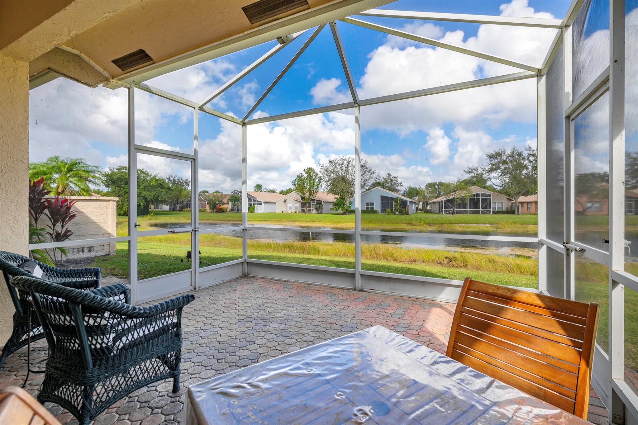 8089 Brindisi Lane