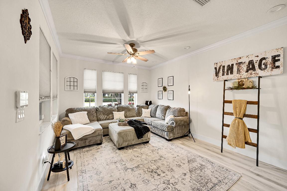 116 Evergrene Parkway, Palm Beach Gardens