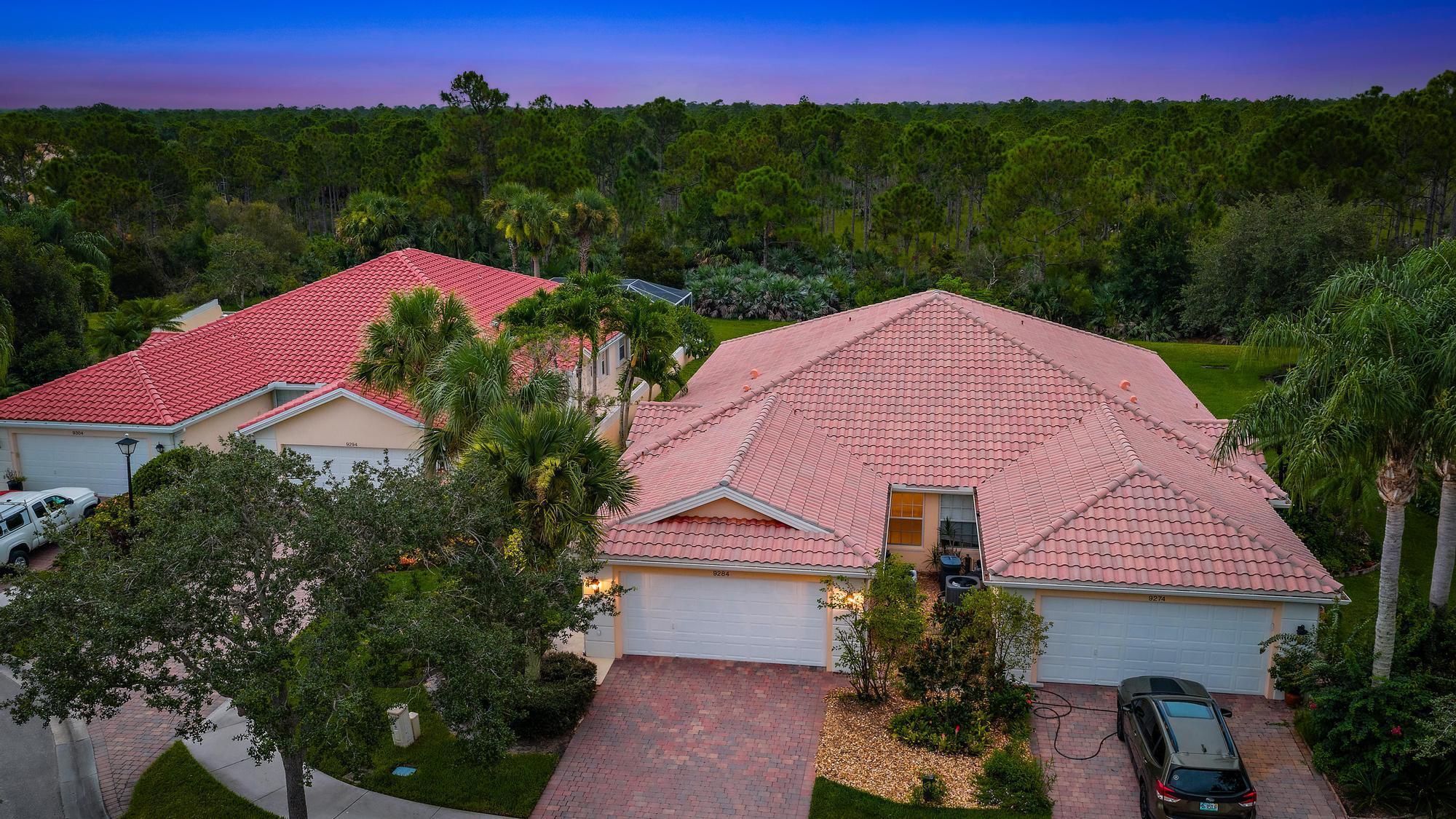 9284 SE Hawks Nest Court