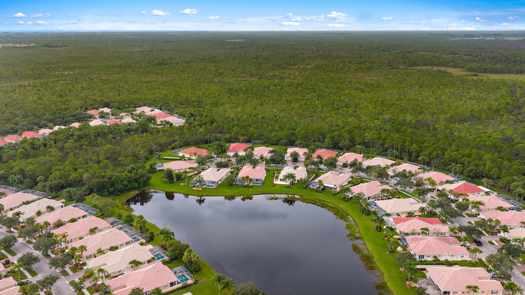 9284 SE Hawks Nest Court