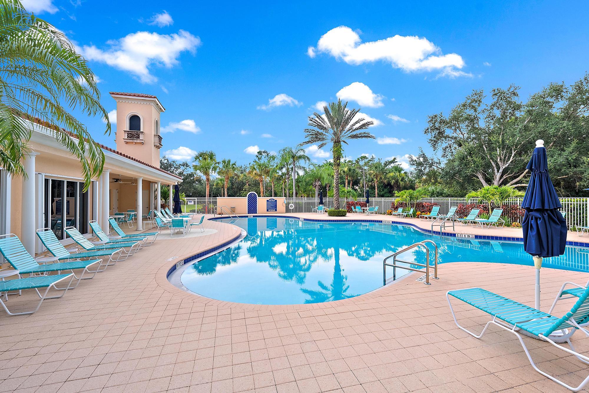 9284 SE Hawks Nest Court