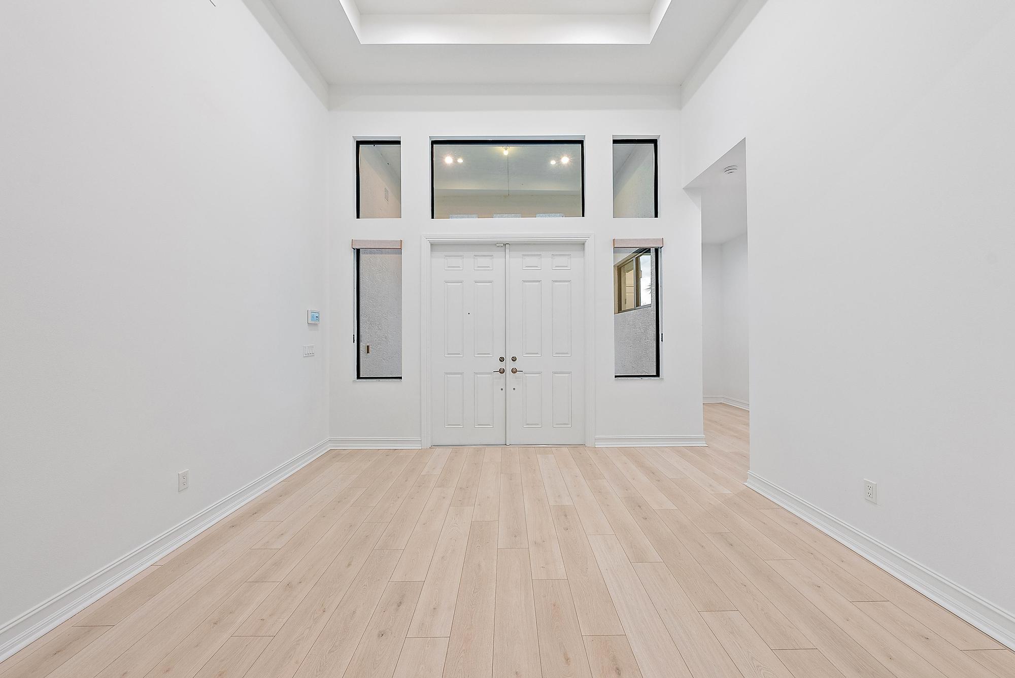 5358 SW Pomegranate Way