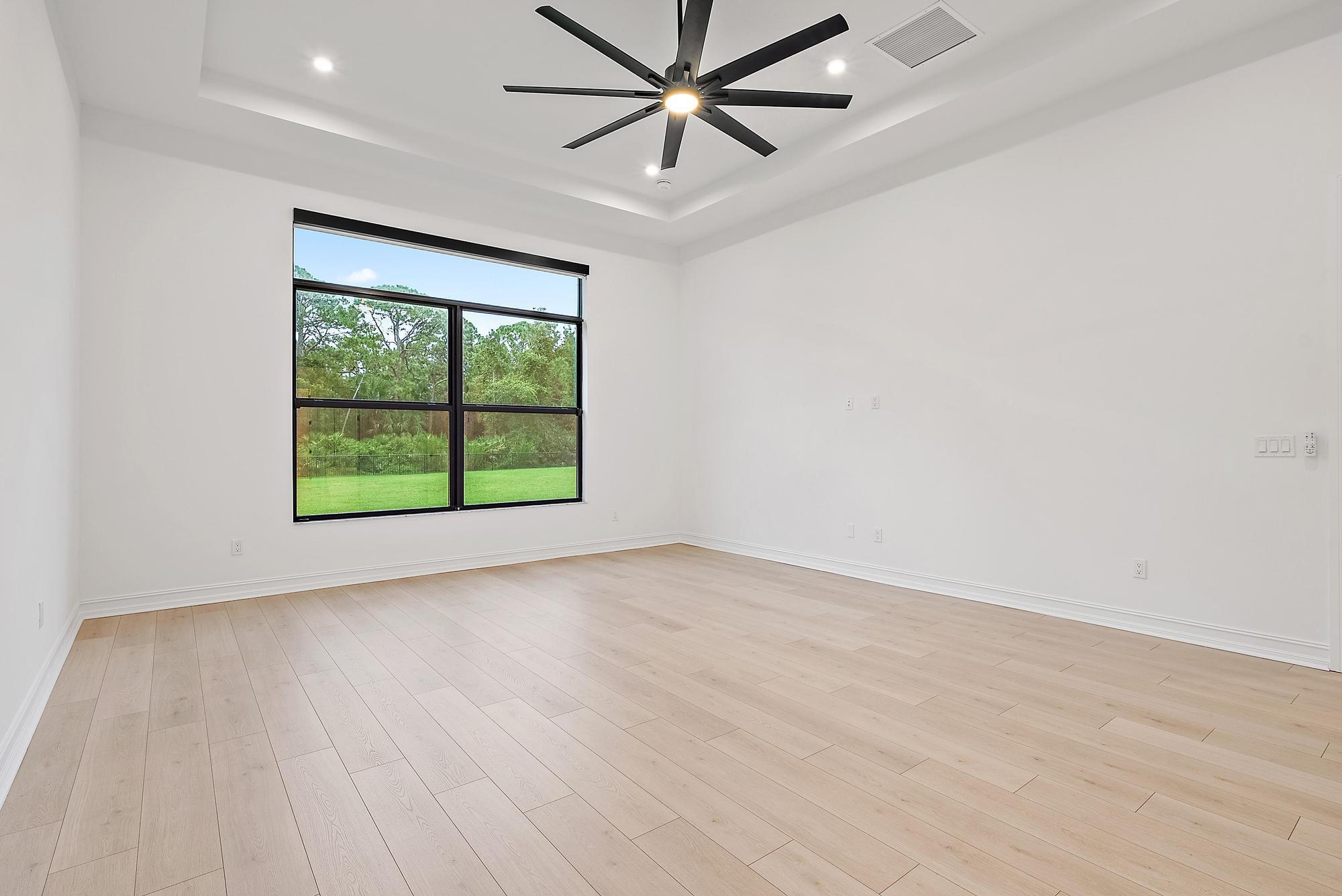 5358 SW Pomegranate Way