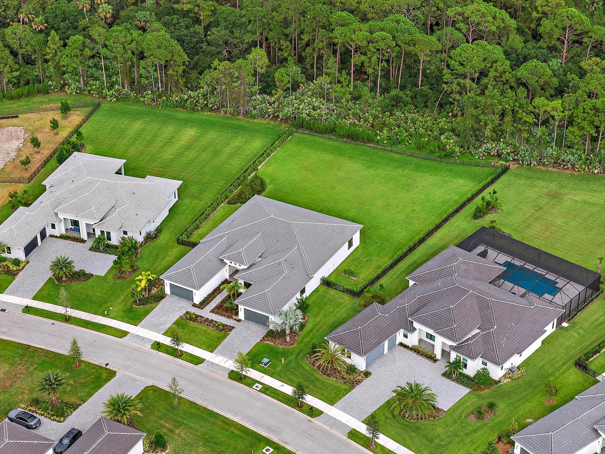 5358 SW Pomegranate Way