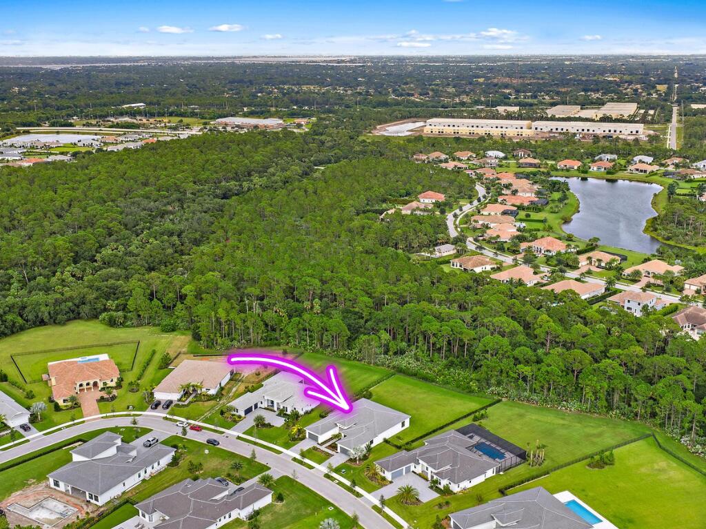 5358 SW Pomegranate Way