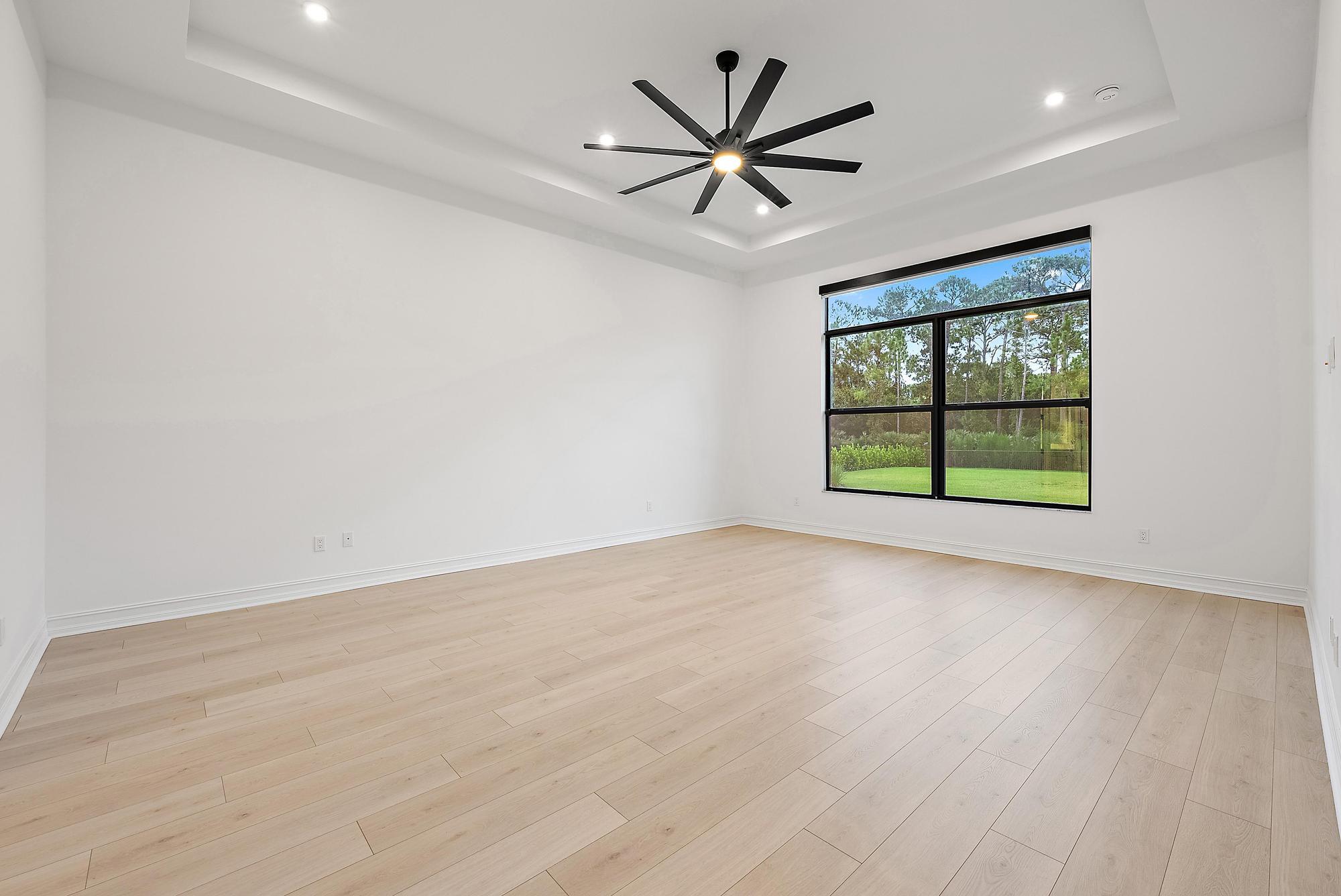 5358 SW Pomegranate Way