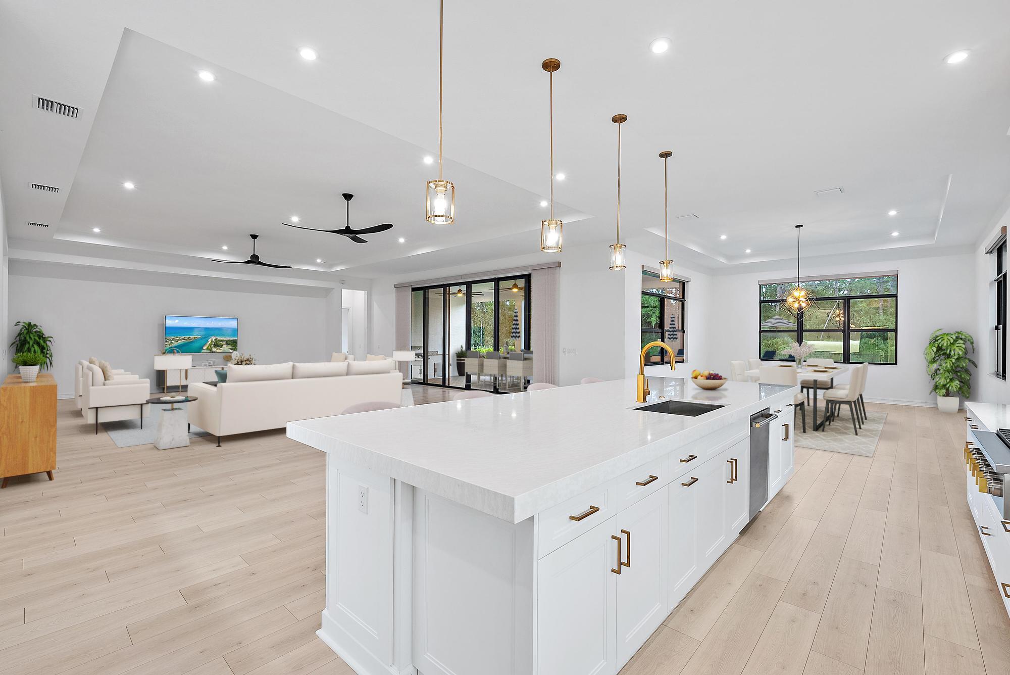 5358 SW Pomegranate Way