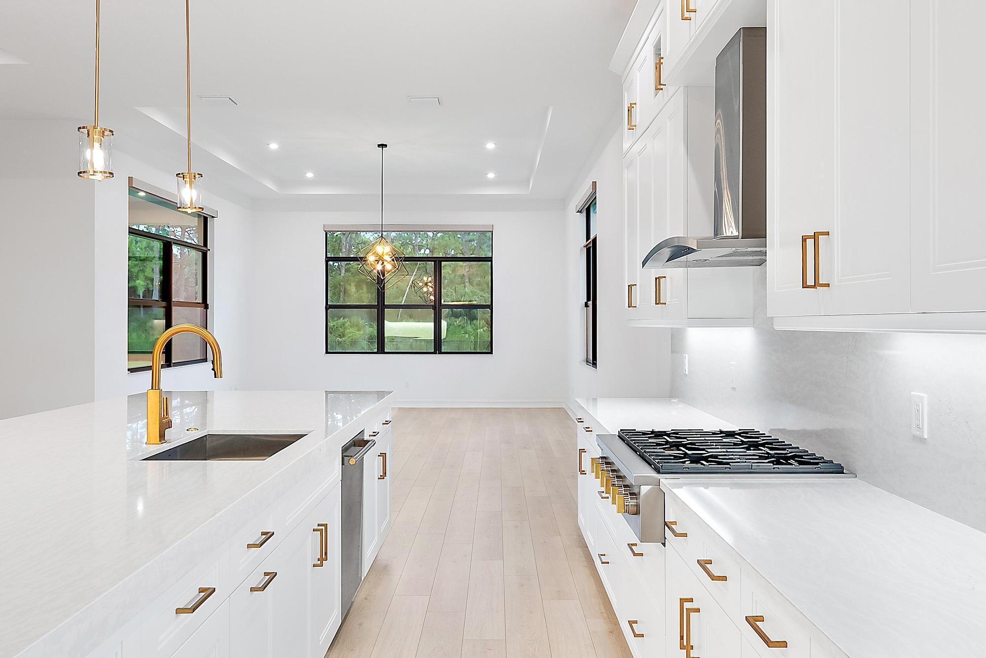 5358 SW Pomegranate Way