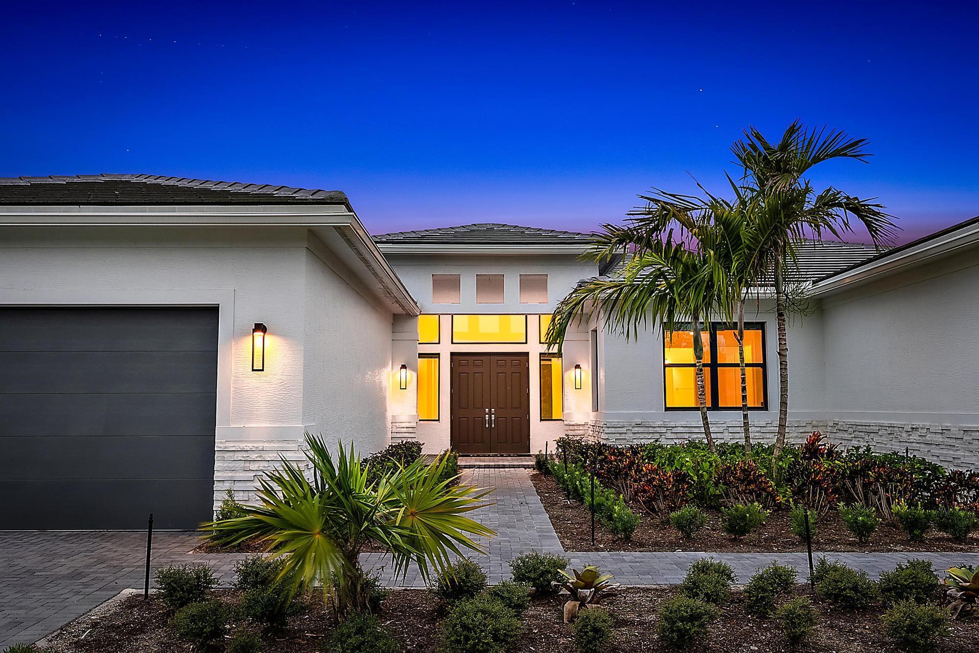 5358 SW Pomegranate Way