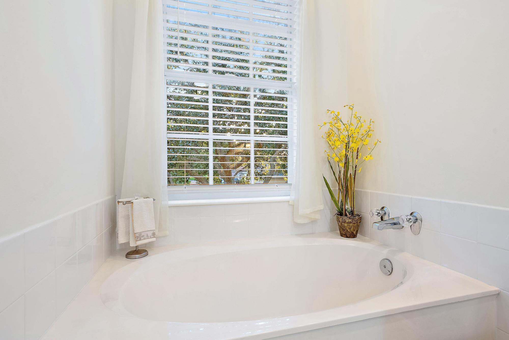 277 New Haven Boulevard