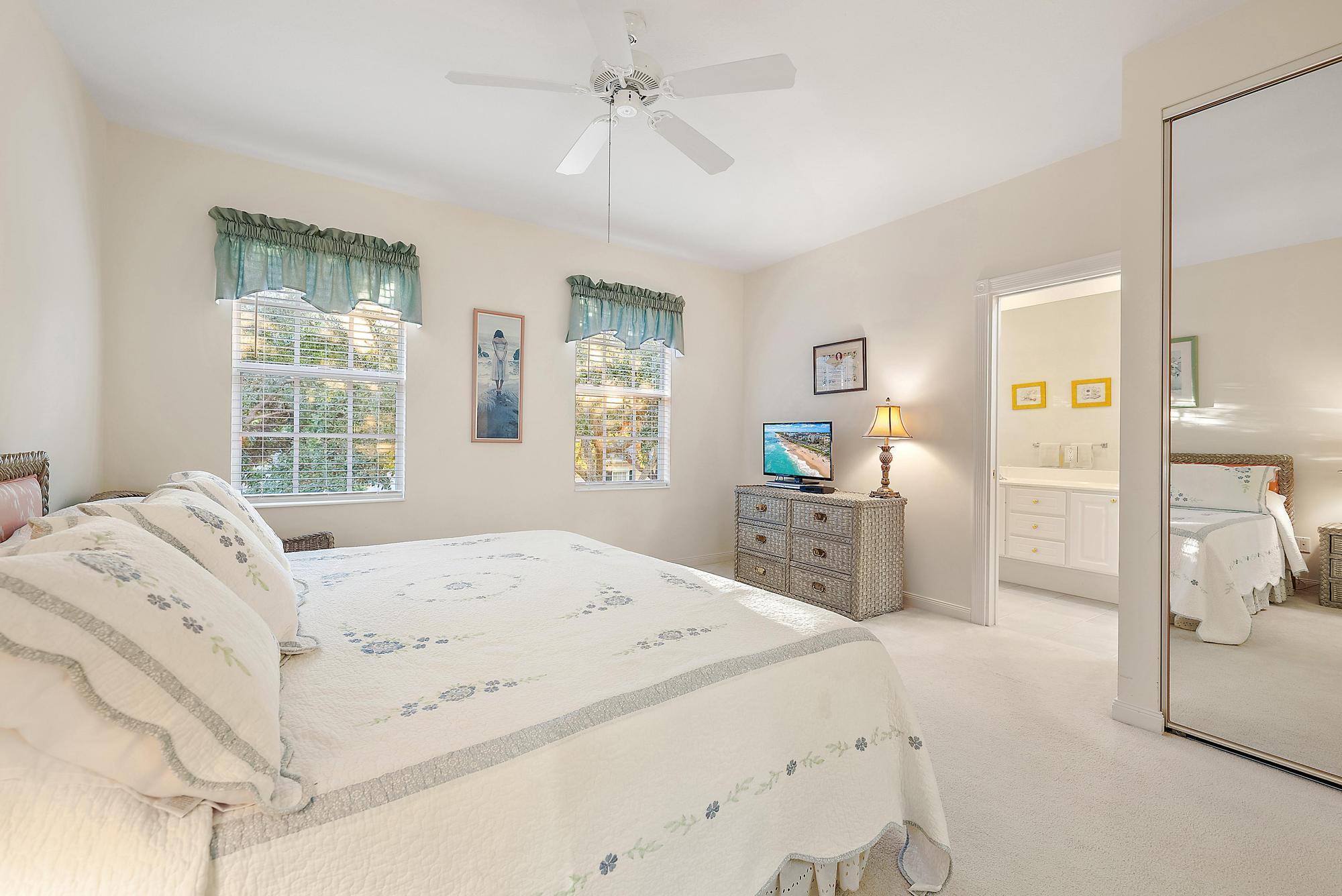 277 New Haven Boulevard