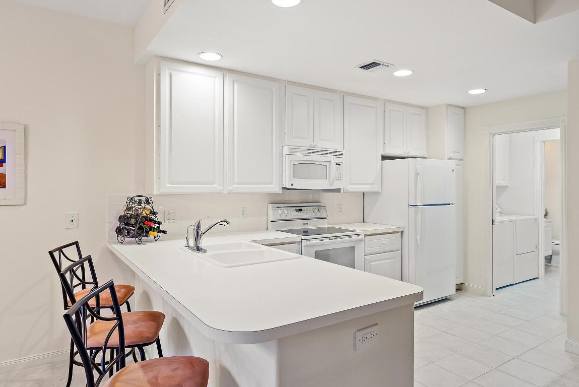 277 New Haven Boulevard