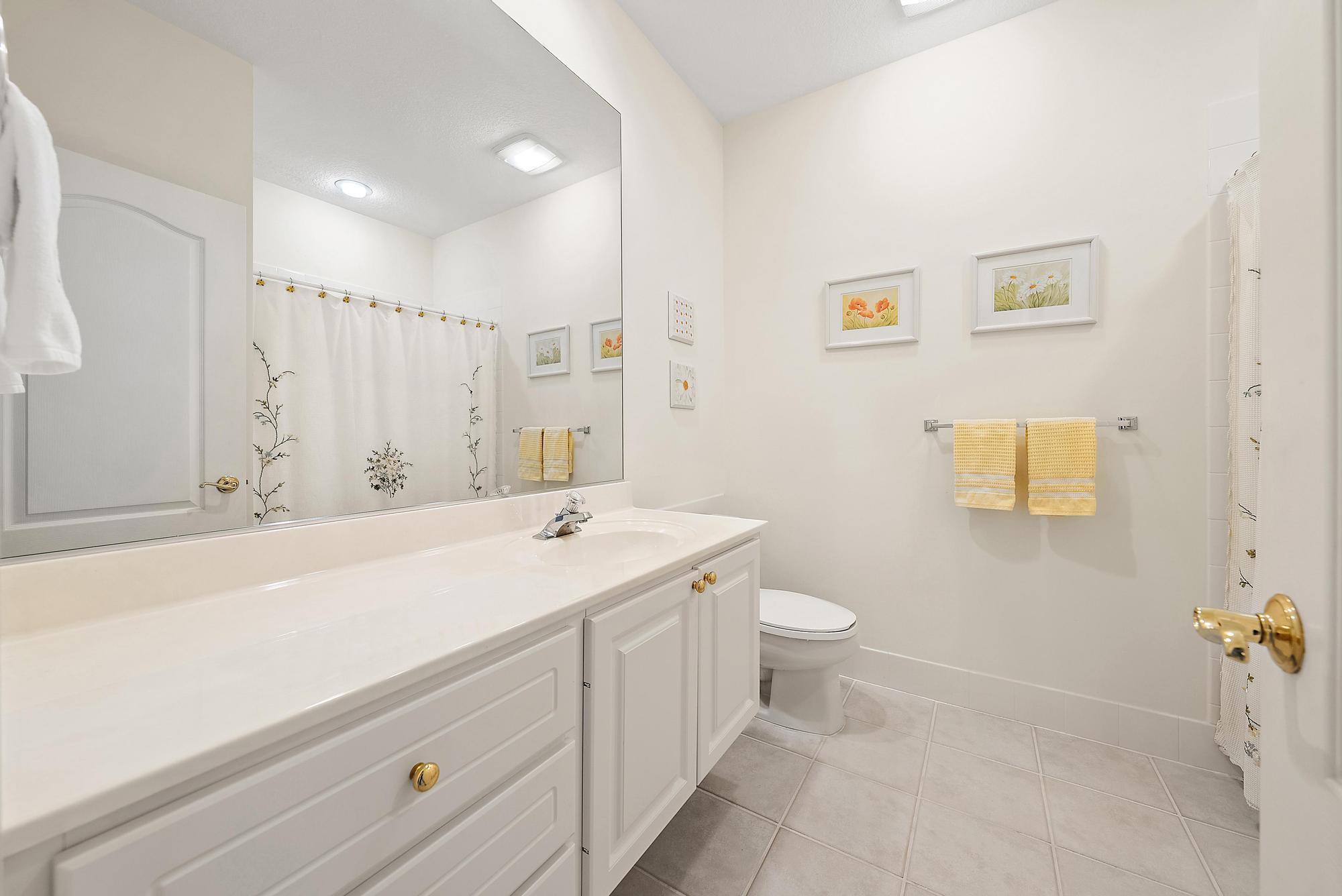 277 New Haven Boulevard