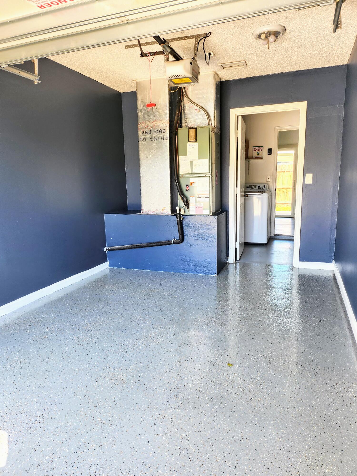 14576 Sunset Pines Drive