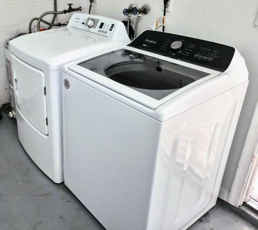 14576 Sunset Pines Drive